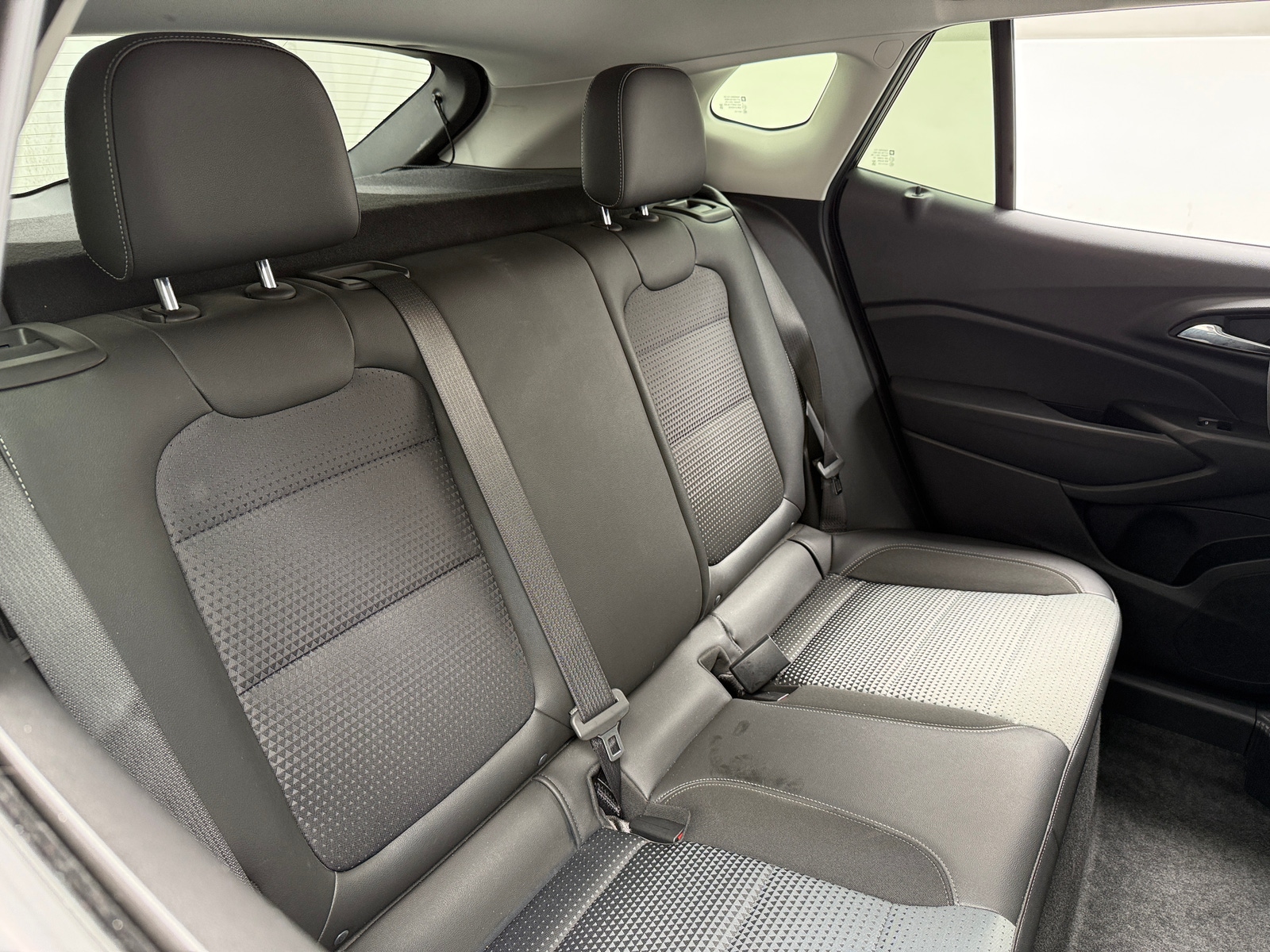 Thumbnail: 2025 Chevrolet Trax - 5
