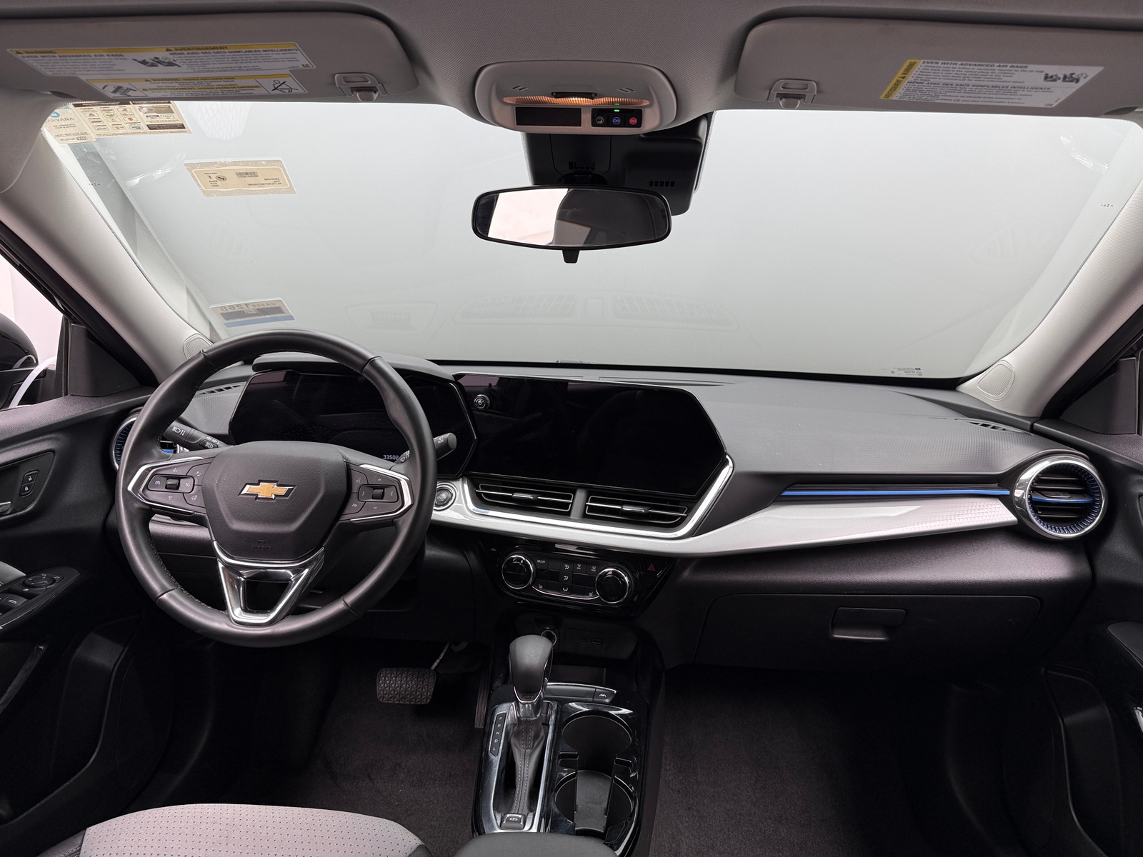 Thumbnail: 2025 Chevrolet Trax - 2