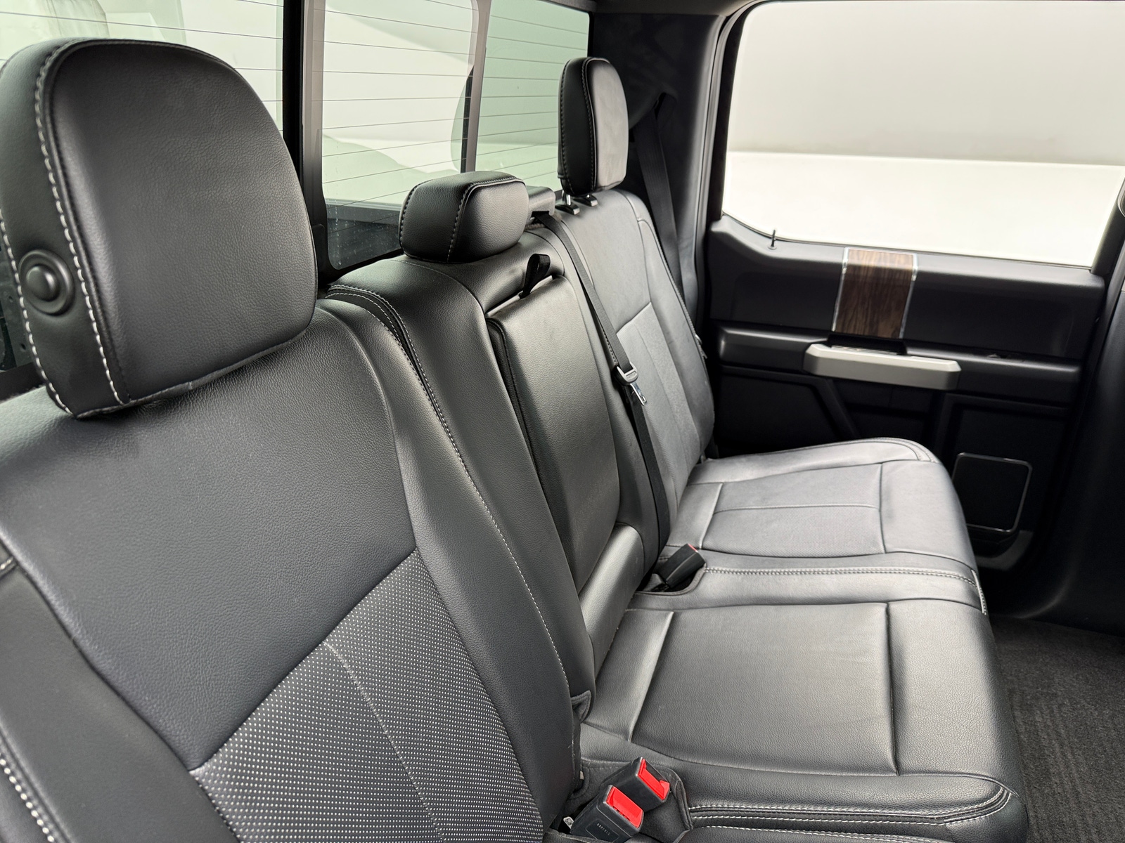 Thumbnail: 2019 Ford Econoline - 5