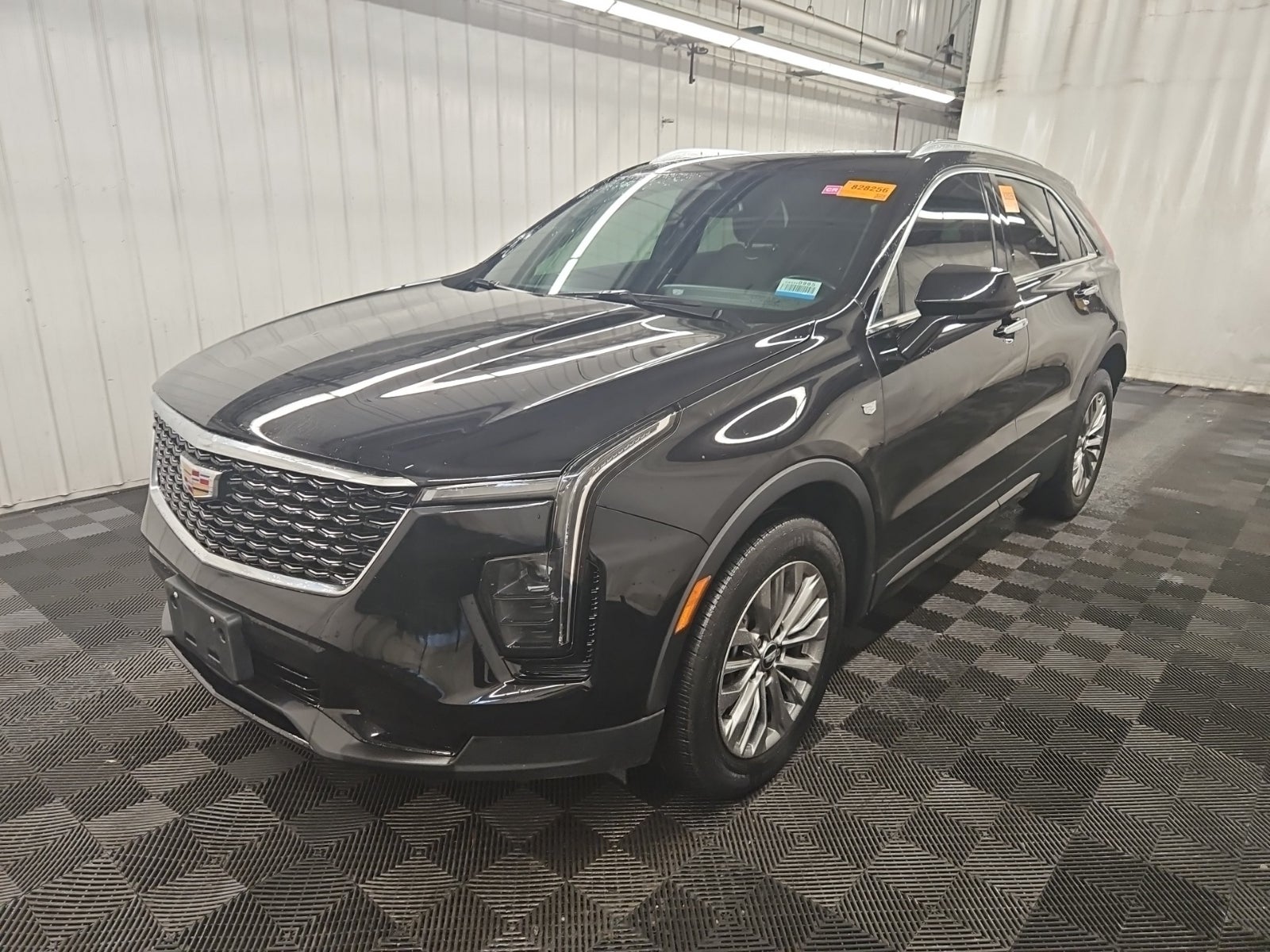 2024 Cadillac XT4 AWD Premium Luxury