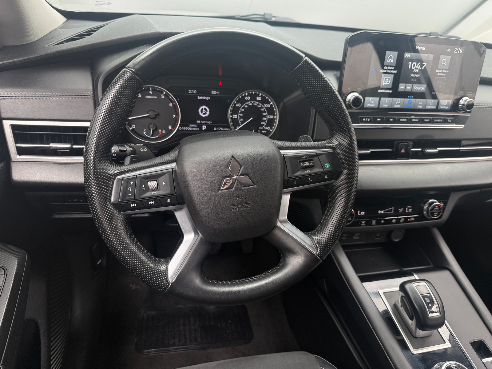 Thumbnail: 2024 Mitsubishi Outlander - 4