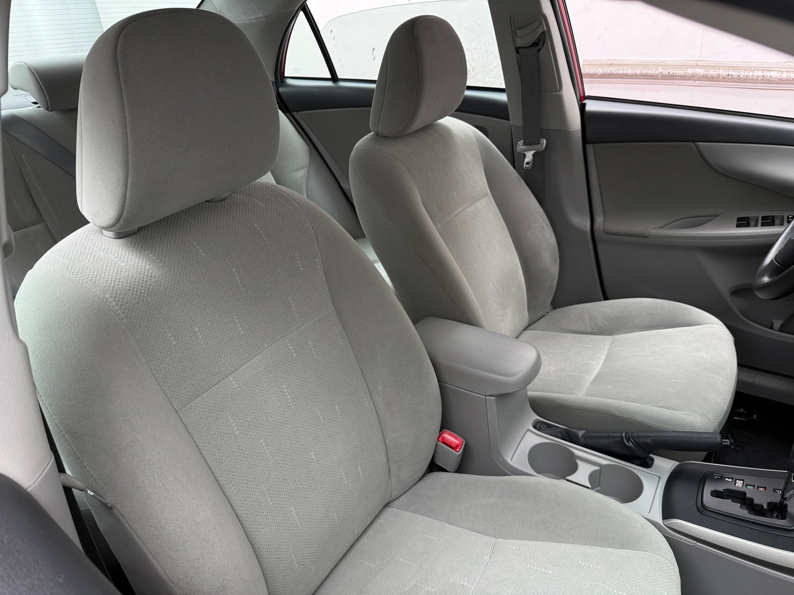 Thumbnail: 2013 Toyota Corolla - 2