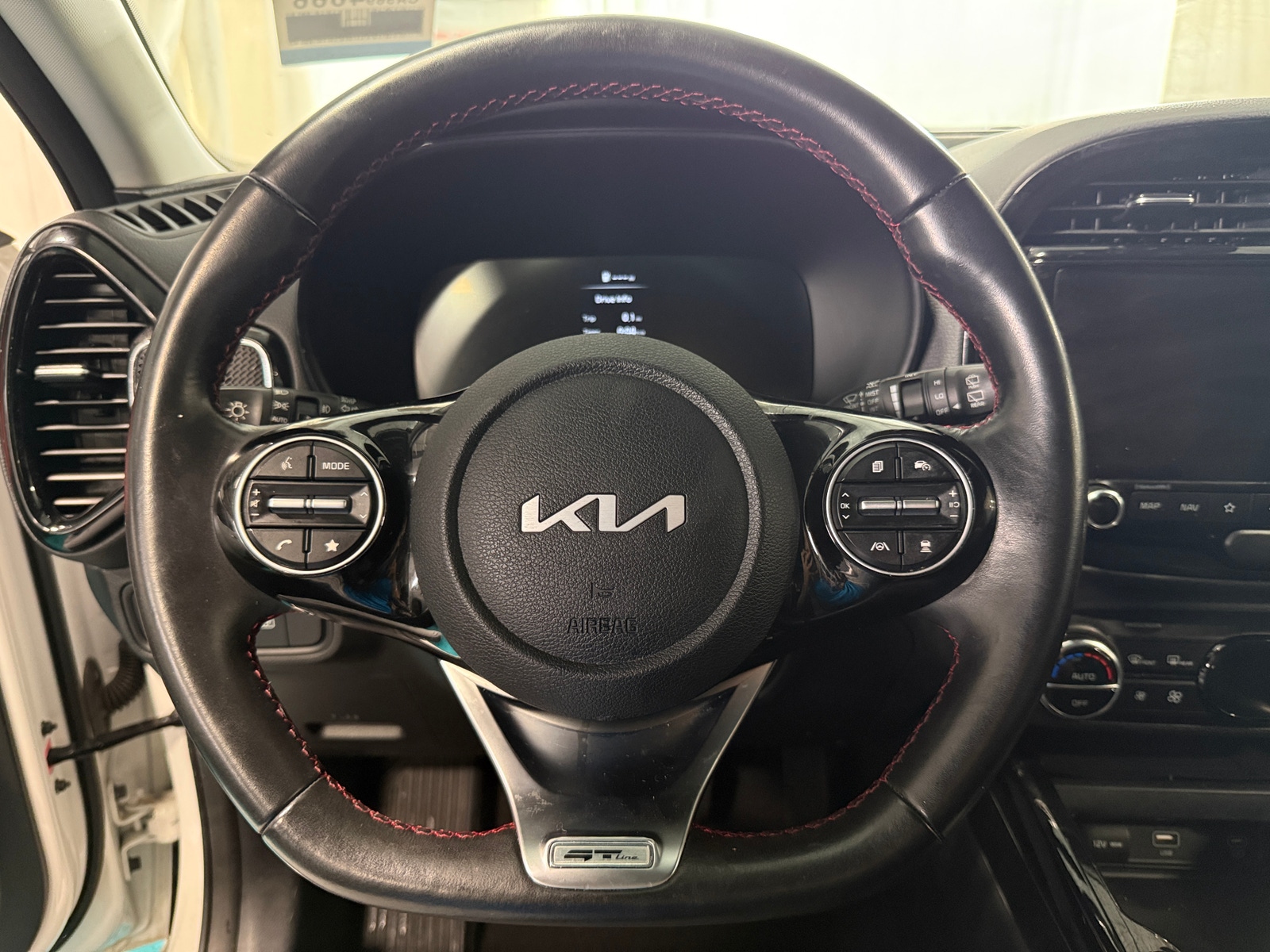 Thumbnail: 2023 Kia Soul - 4