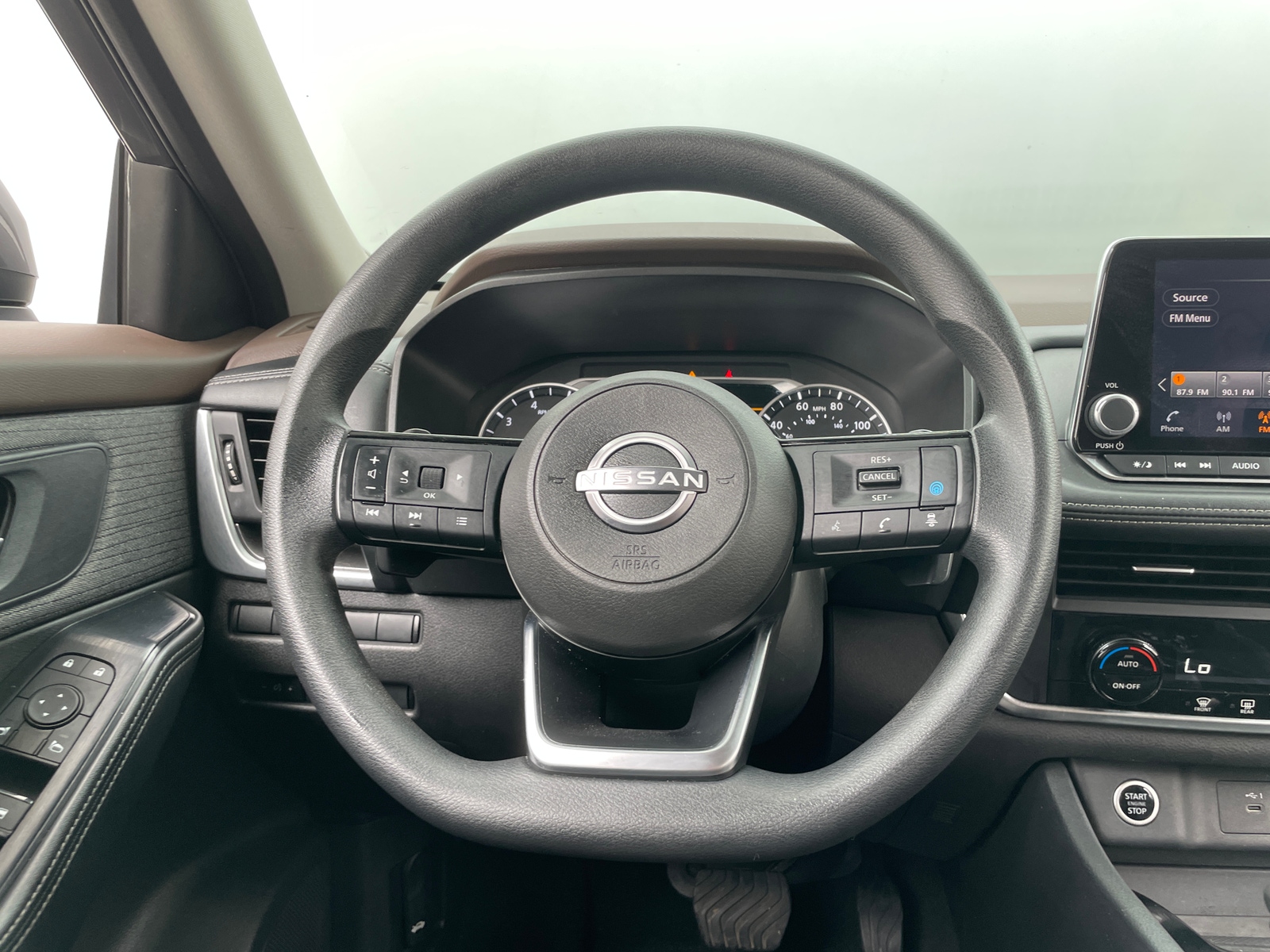 Thumbnail: 2023 Nissan Rogue - 5