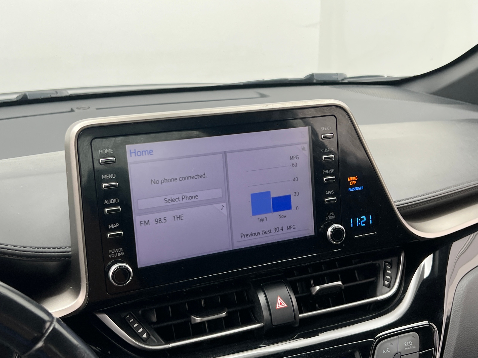 Thumbnail: 2019 Toyota C-HR - 4