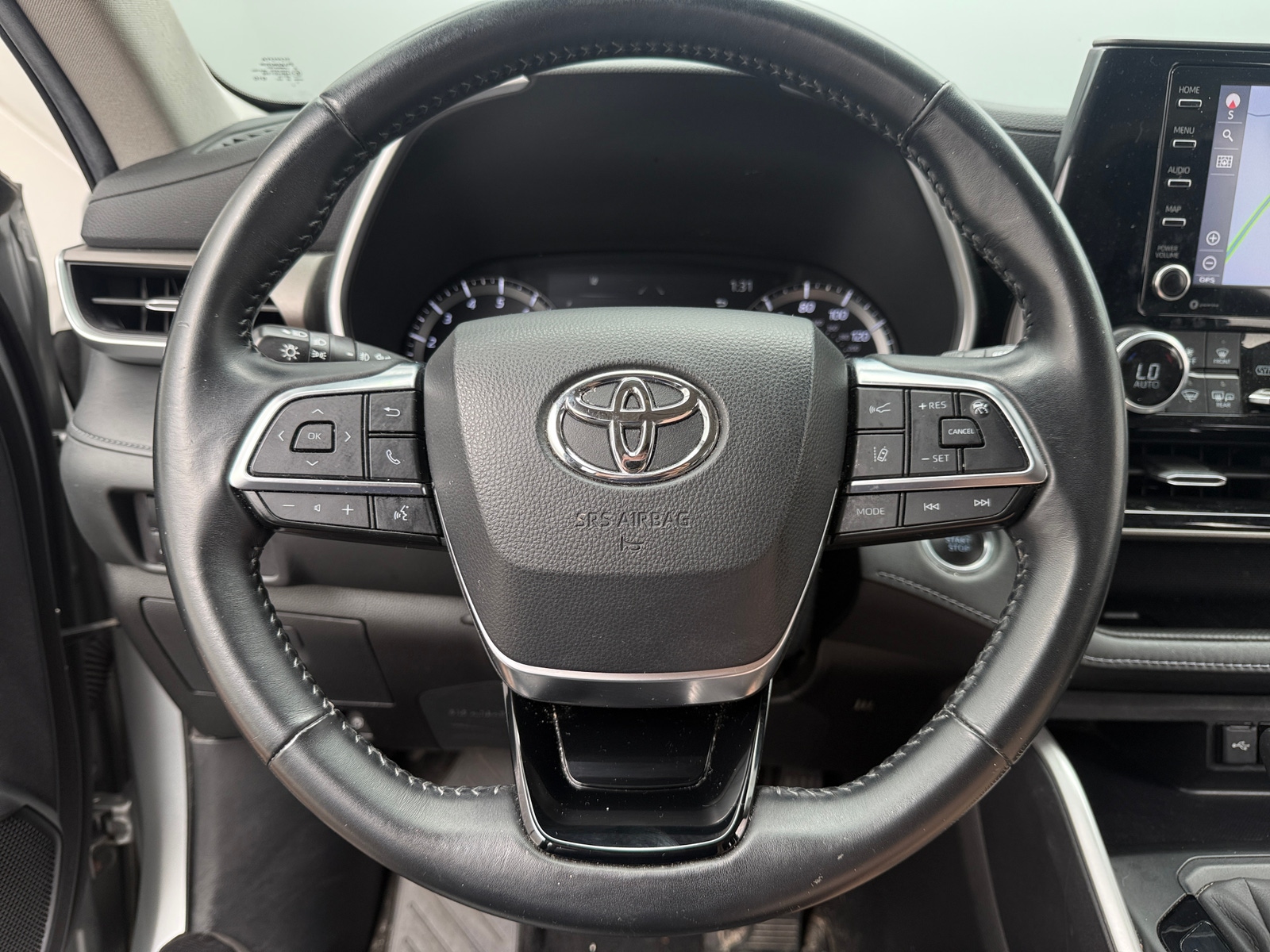 Thumbnail: 2020 Toyota Highlander - 4