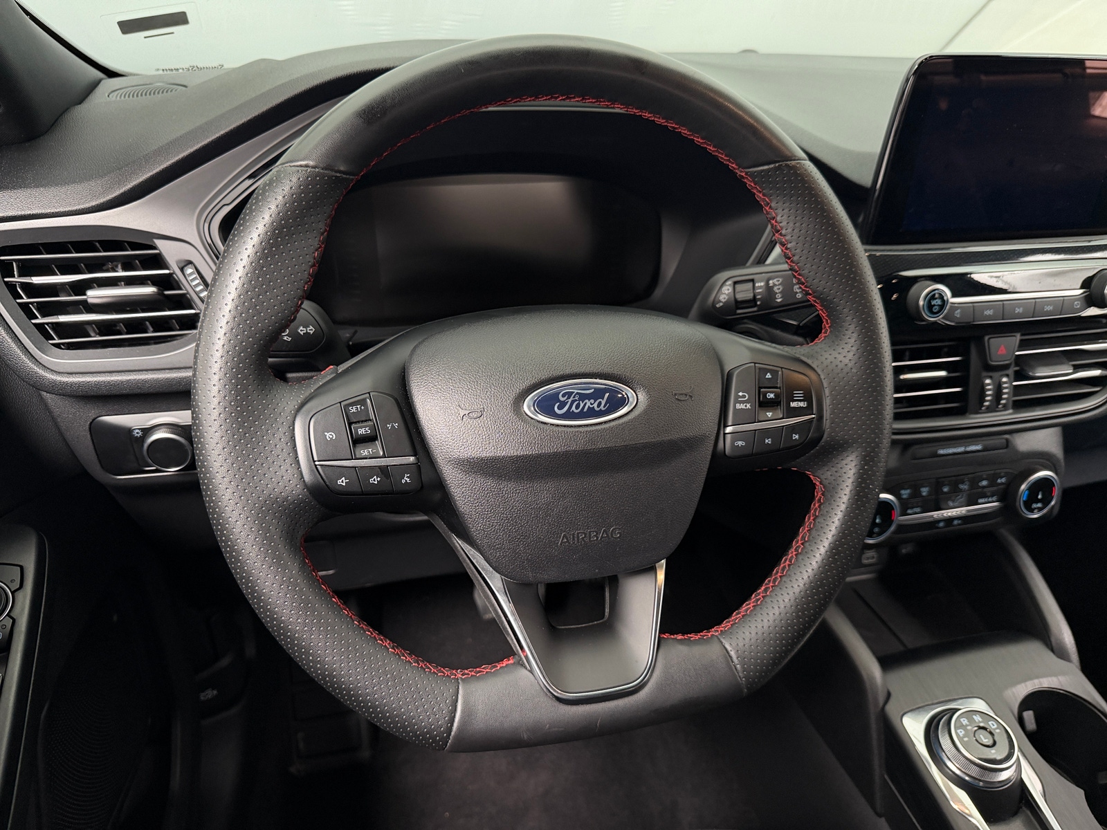 Thumbnail: 2025 Ford Escape - 5