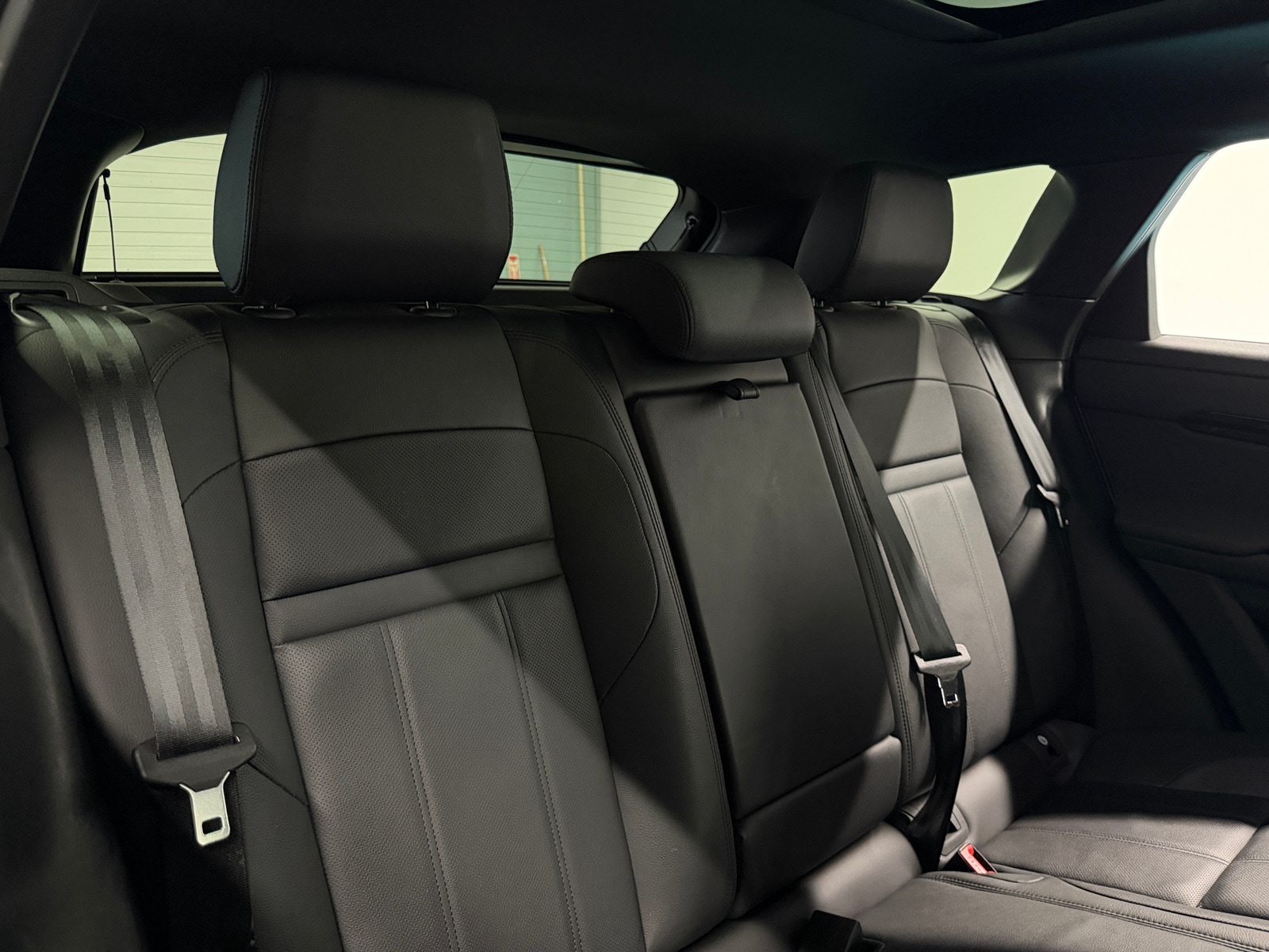 Thumbnail: 2024 Land Rover Range Rover Evoque - 5
