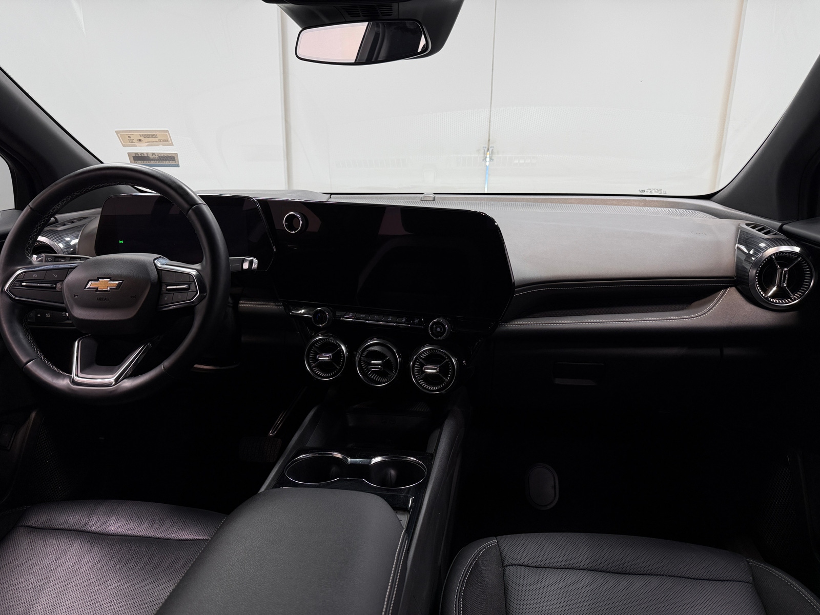 Thumbnail: 2024 Chevrolet Blazer EV - 2
