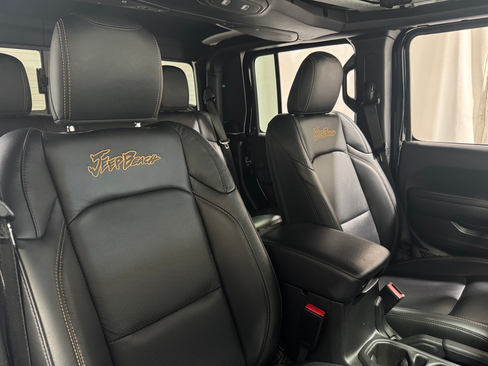 Thumbnail: 2024 Jeep Gladiator - 2