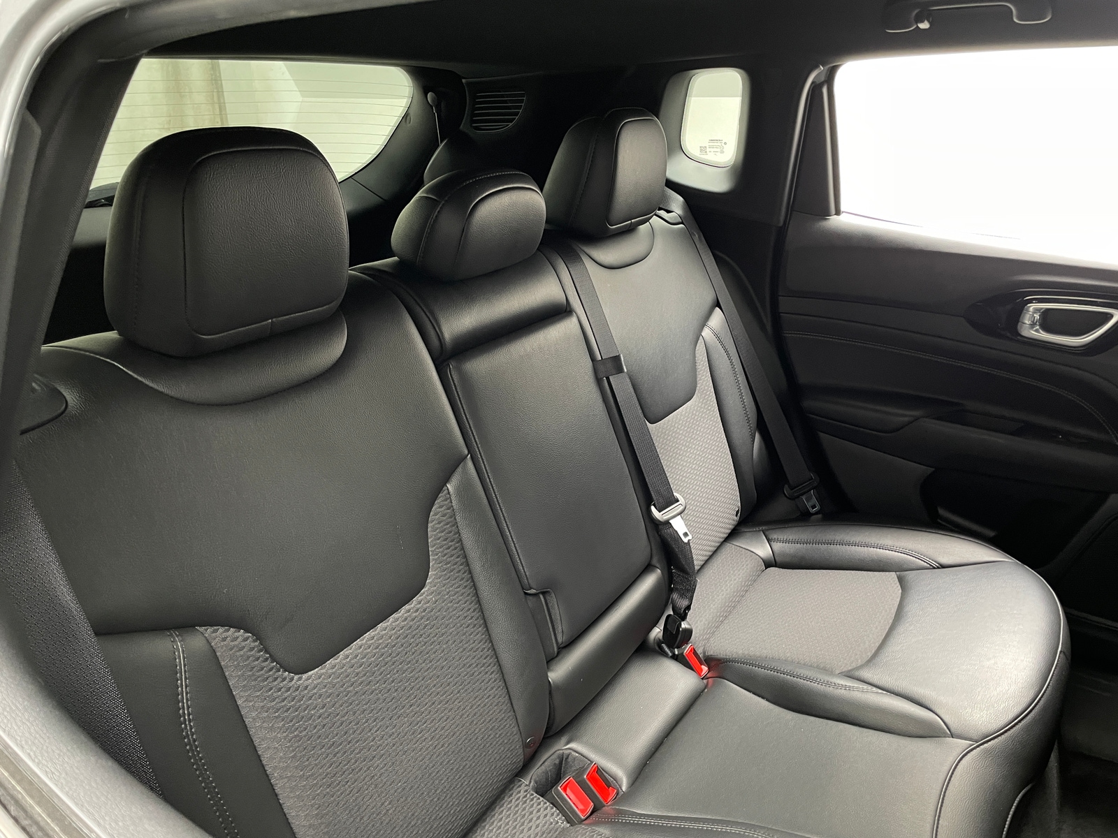 Thumbnail: 2022 Jeep Compass - 6