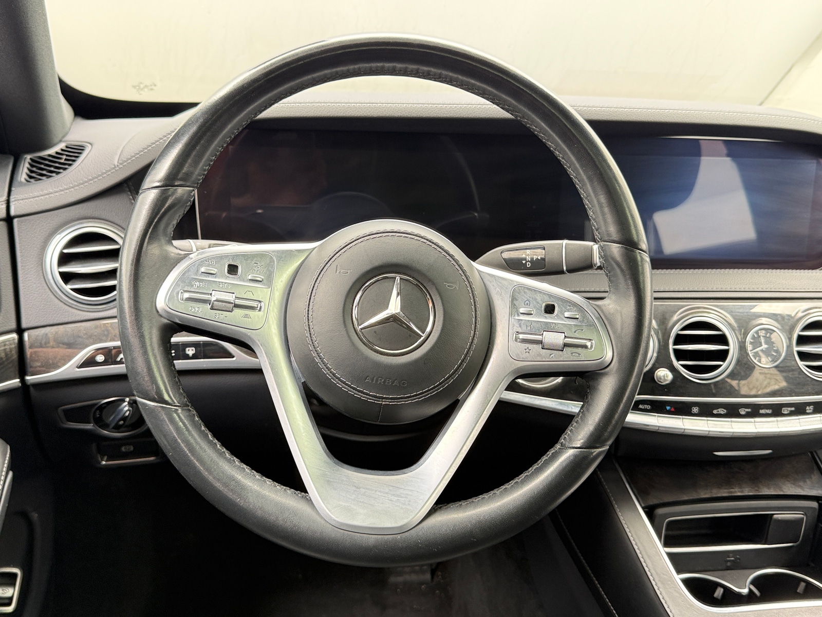 Thumbnail: 2018 Mercedes-Benz S-Class - 4