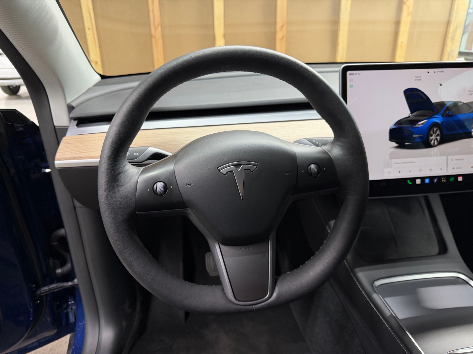 Thumbnail: 2023 Tesla Model Y - 4