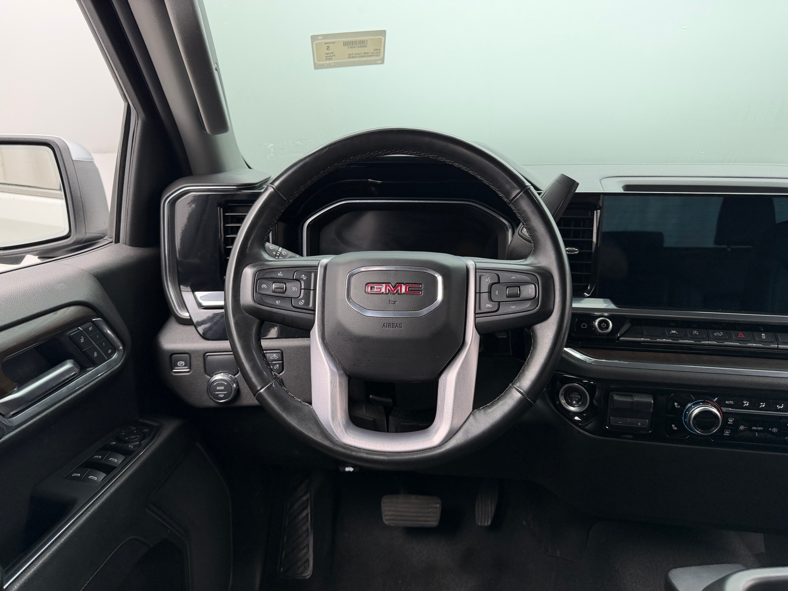 Thumbnail: 2025 GMC Sierra 1500 - 4
