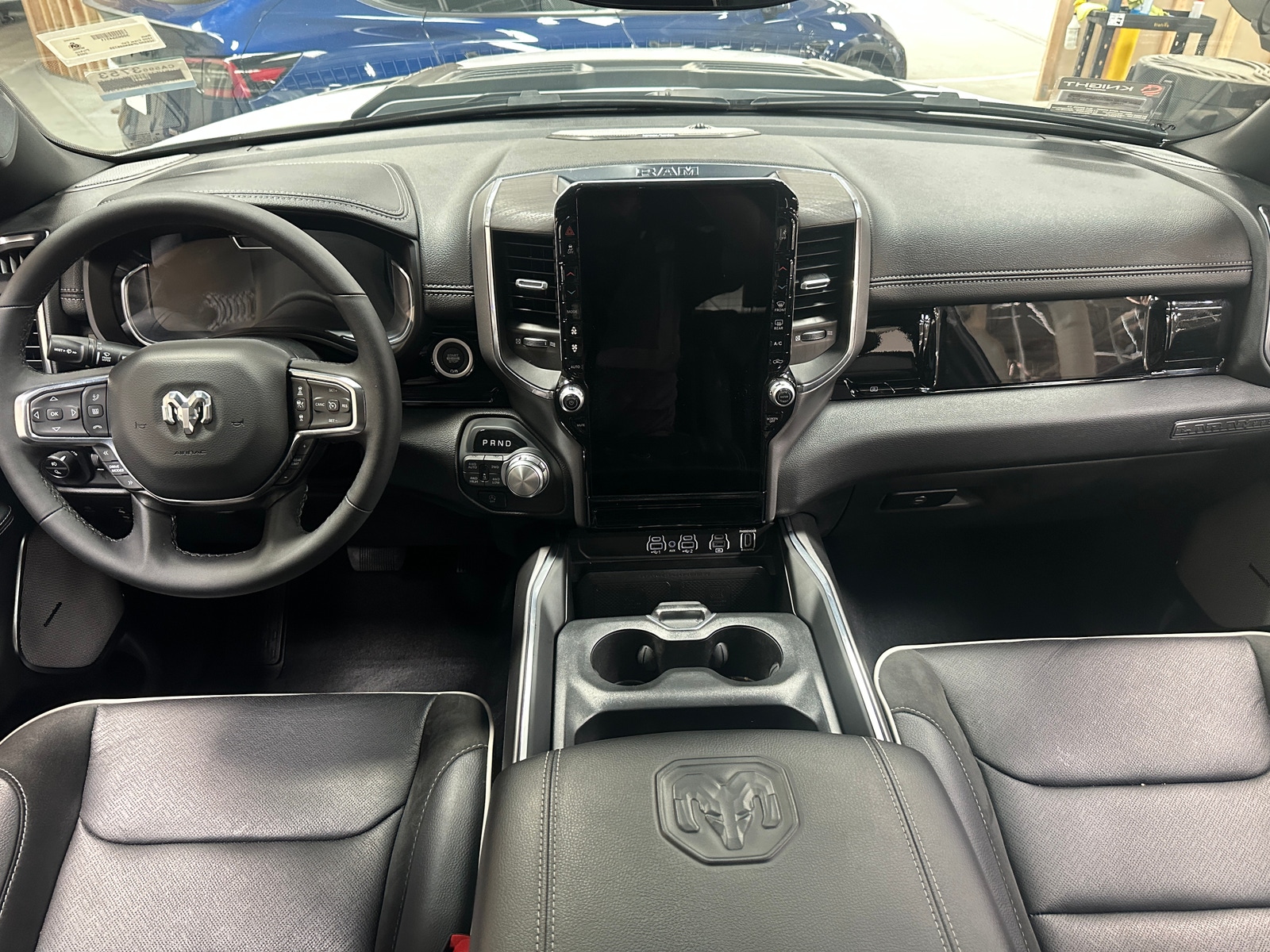 Thumbnail: 2025 RAM 1500 - 2