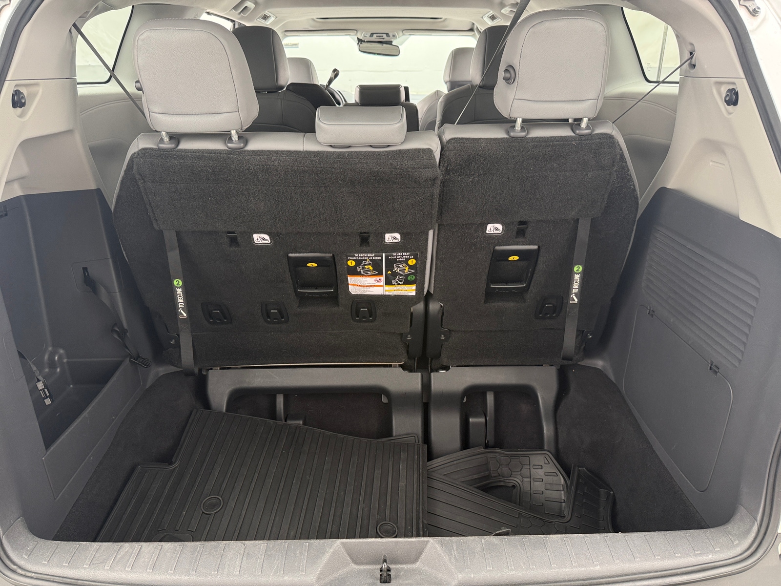 Thumbnail: 2021 Toyota Sienna - 6