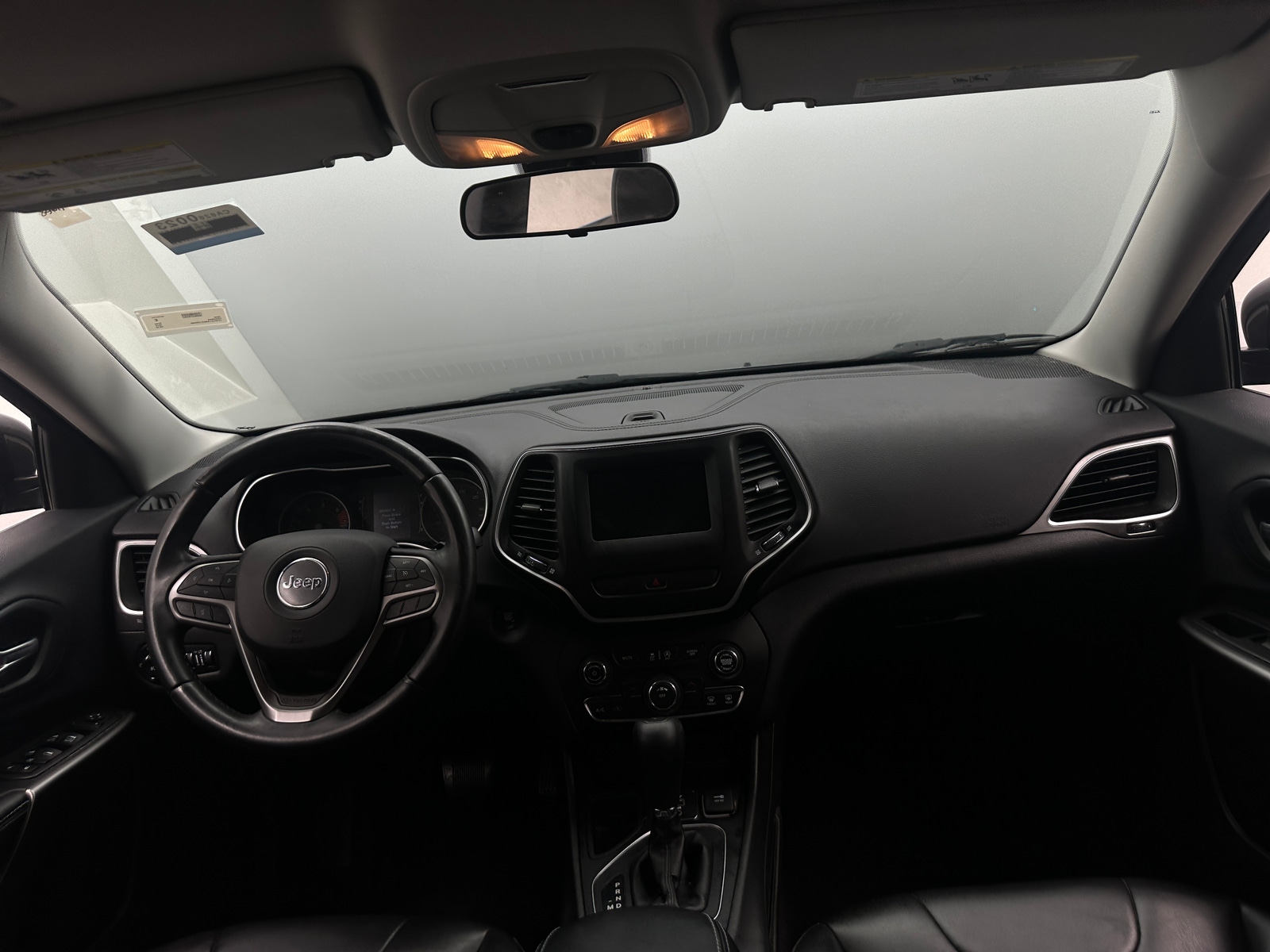 Thumbnail: 2019 Jeep Cherokee - 3