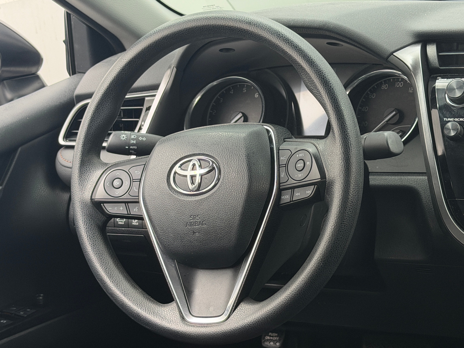 Thumbnail: 2019 Toyota Camry - 5