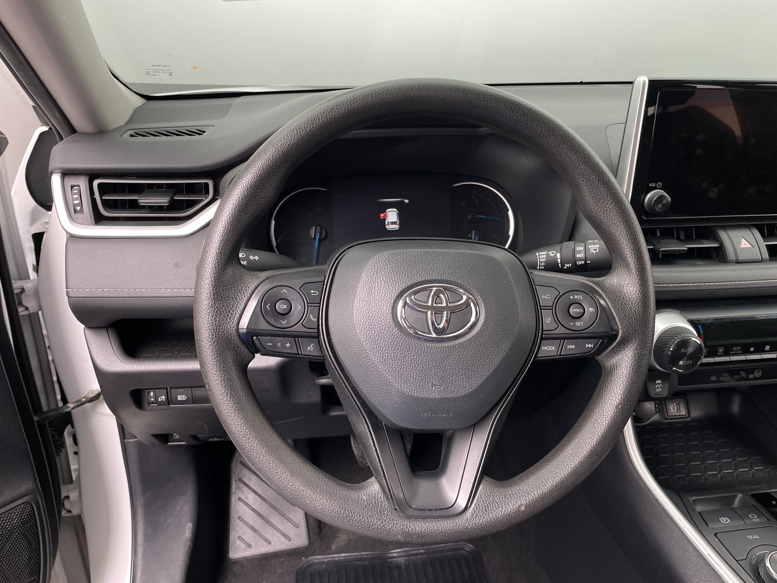 Thumbnail: 2025 Toyota RAV4 - 5