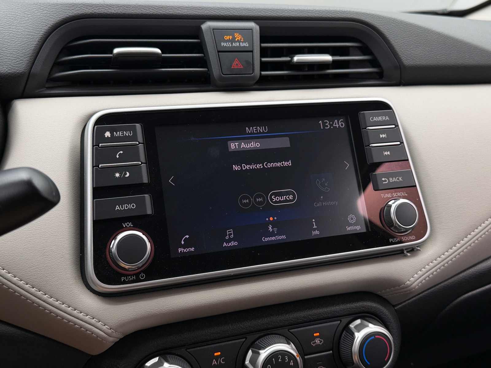 Thumbnail: 2020 Nissan Versa - 4