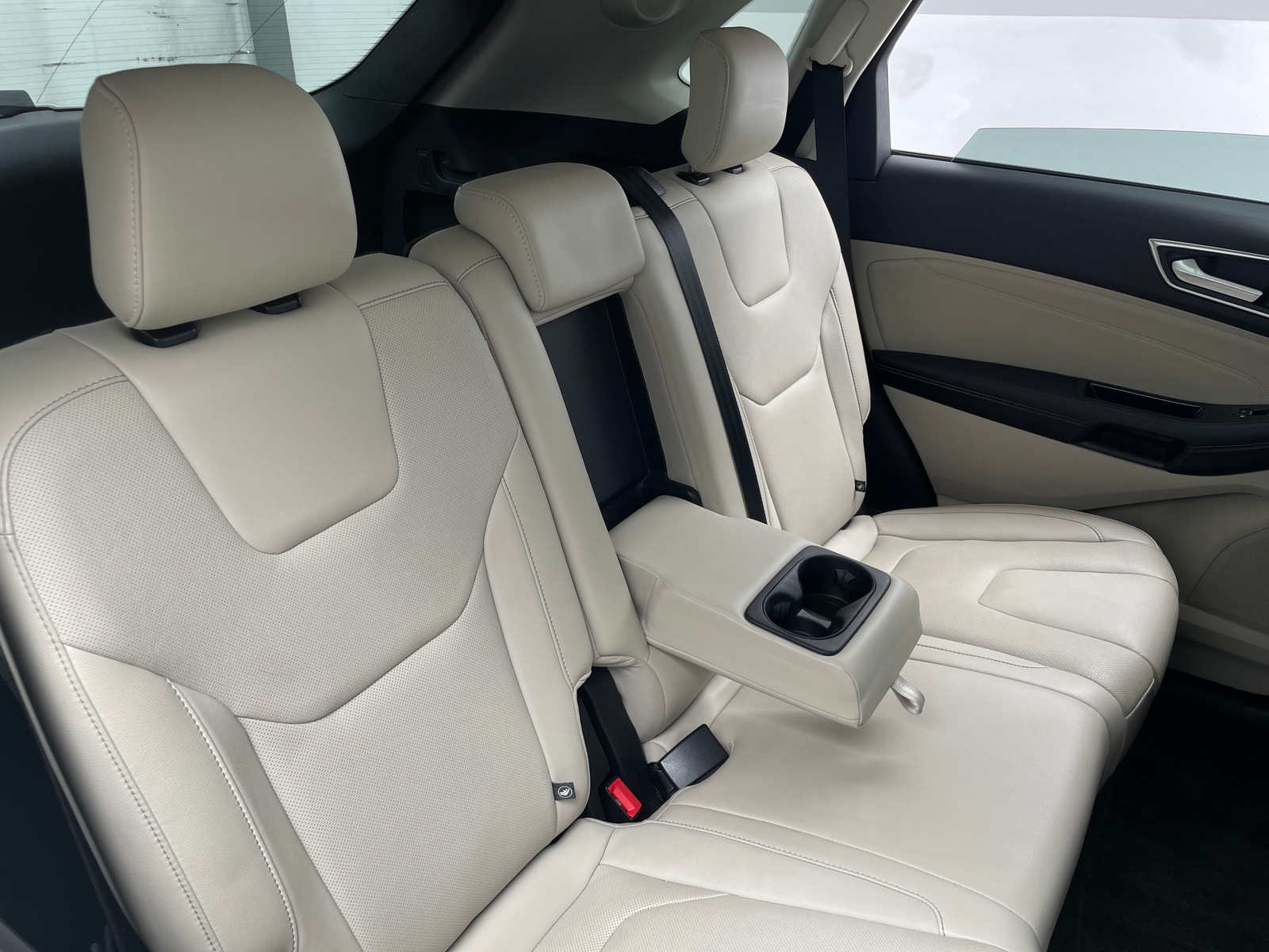 Thumbnail: 2019 Ford Edge - 5