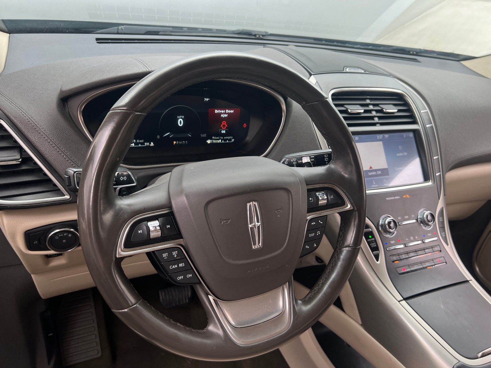 Thumbnail: 2020 Lincoln Nautilus - 4
