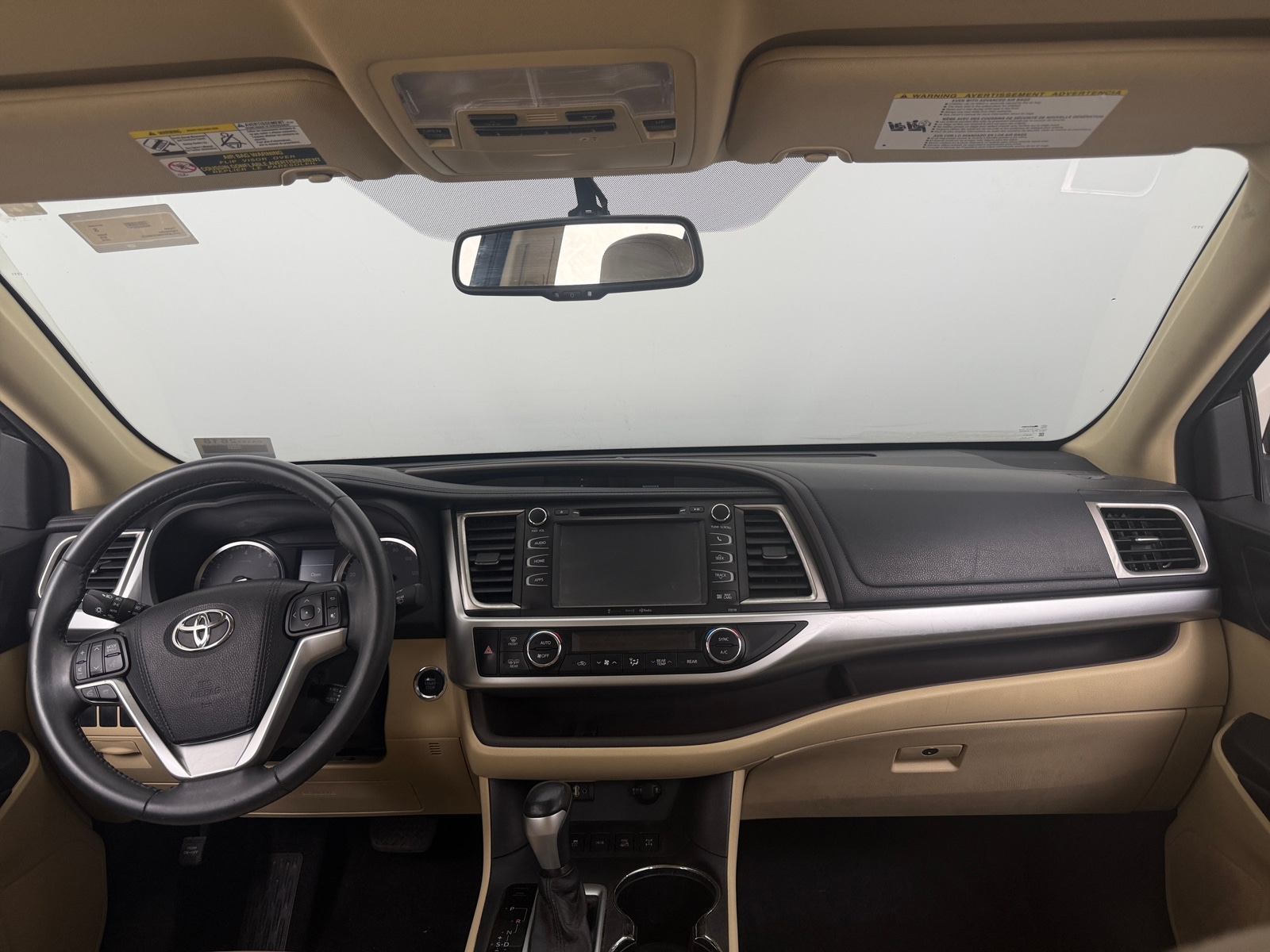 Thumbnail: 2016 Toyota Highlander - 3