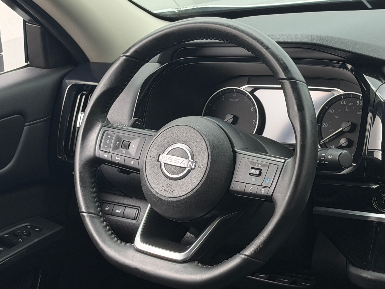 Thumbnail: 2025 Nissan Pathfinder - 5