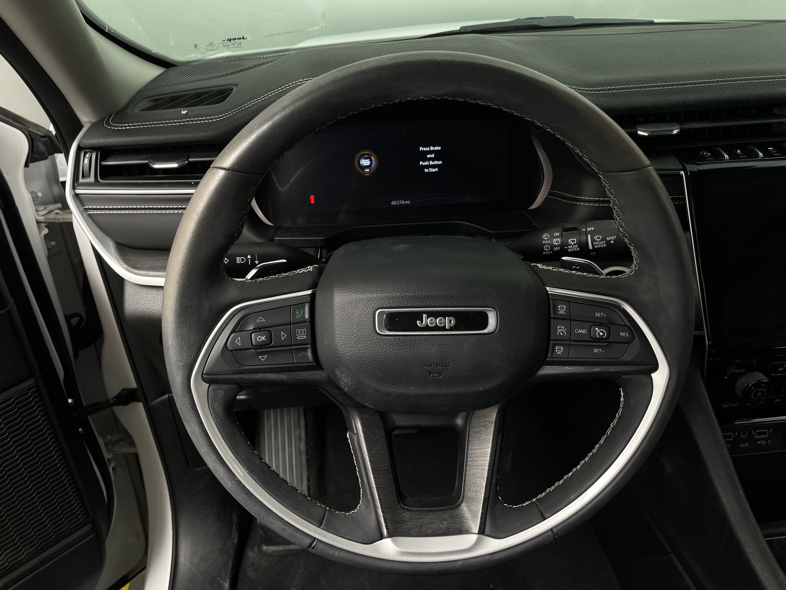 Thumbnail: 2023 Jeep Grand Cherokee - 4