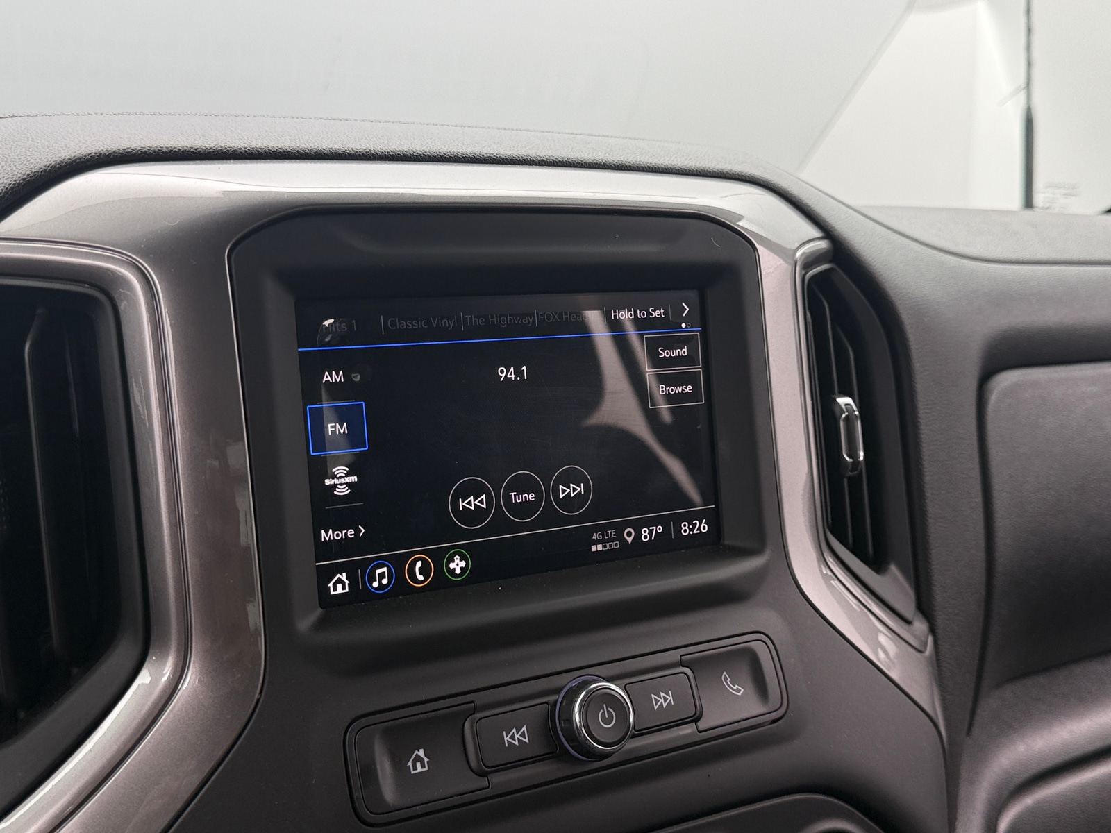 Thumbnail: 2024 Chevrolet Silverado 2500 - 4