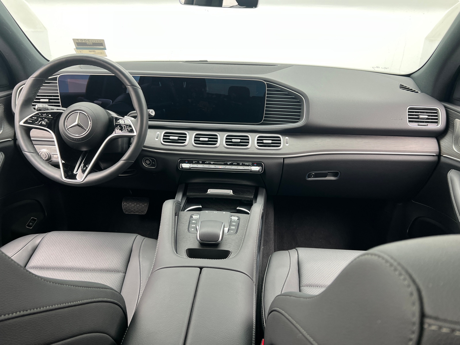 Thumbnail: 2024 Mercedes-Benz GLE - 2