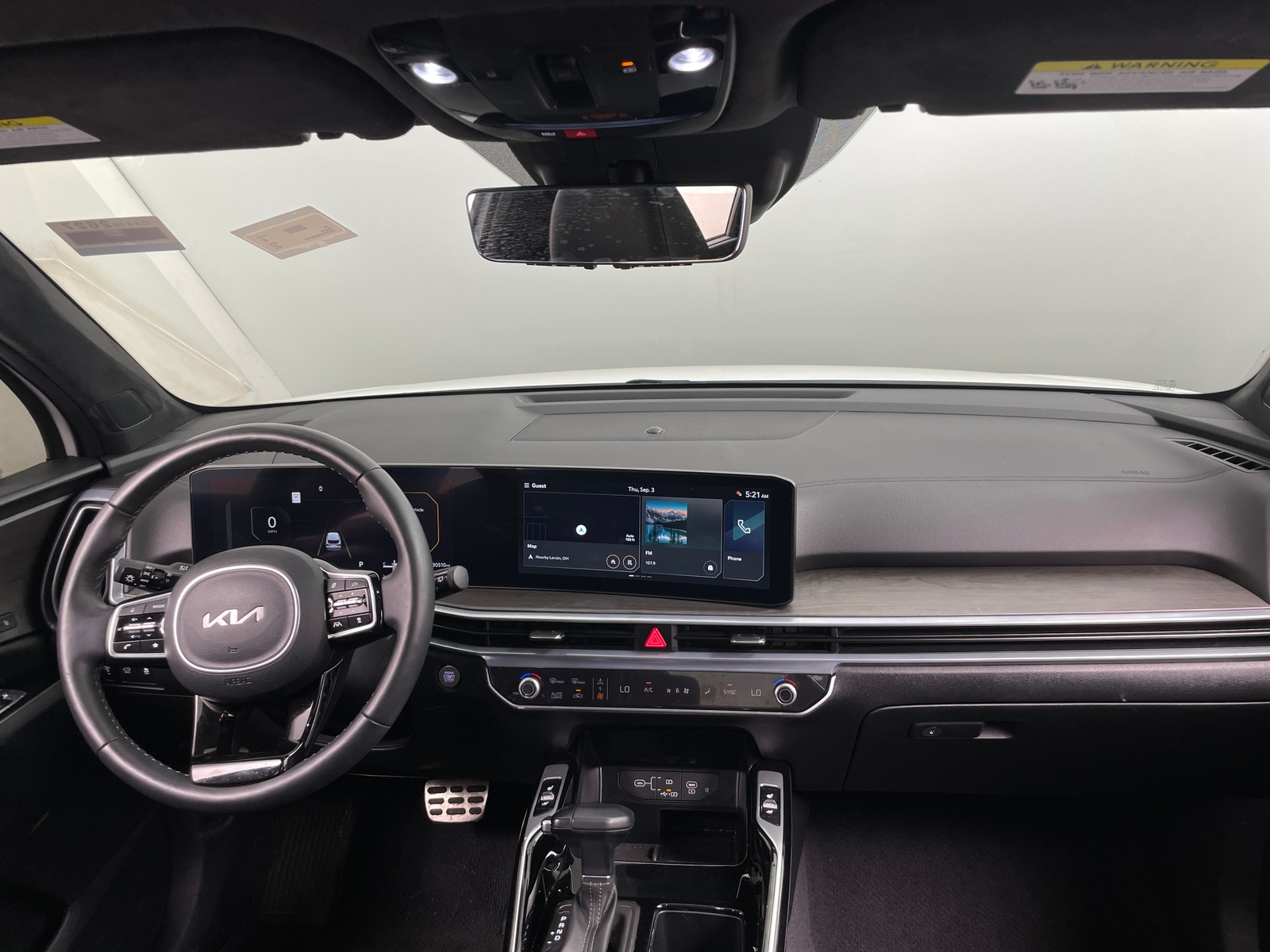 Thumbnail: 2024 Kia Sorento - 2