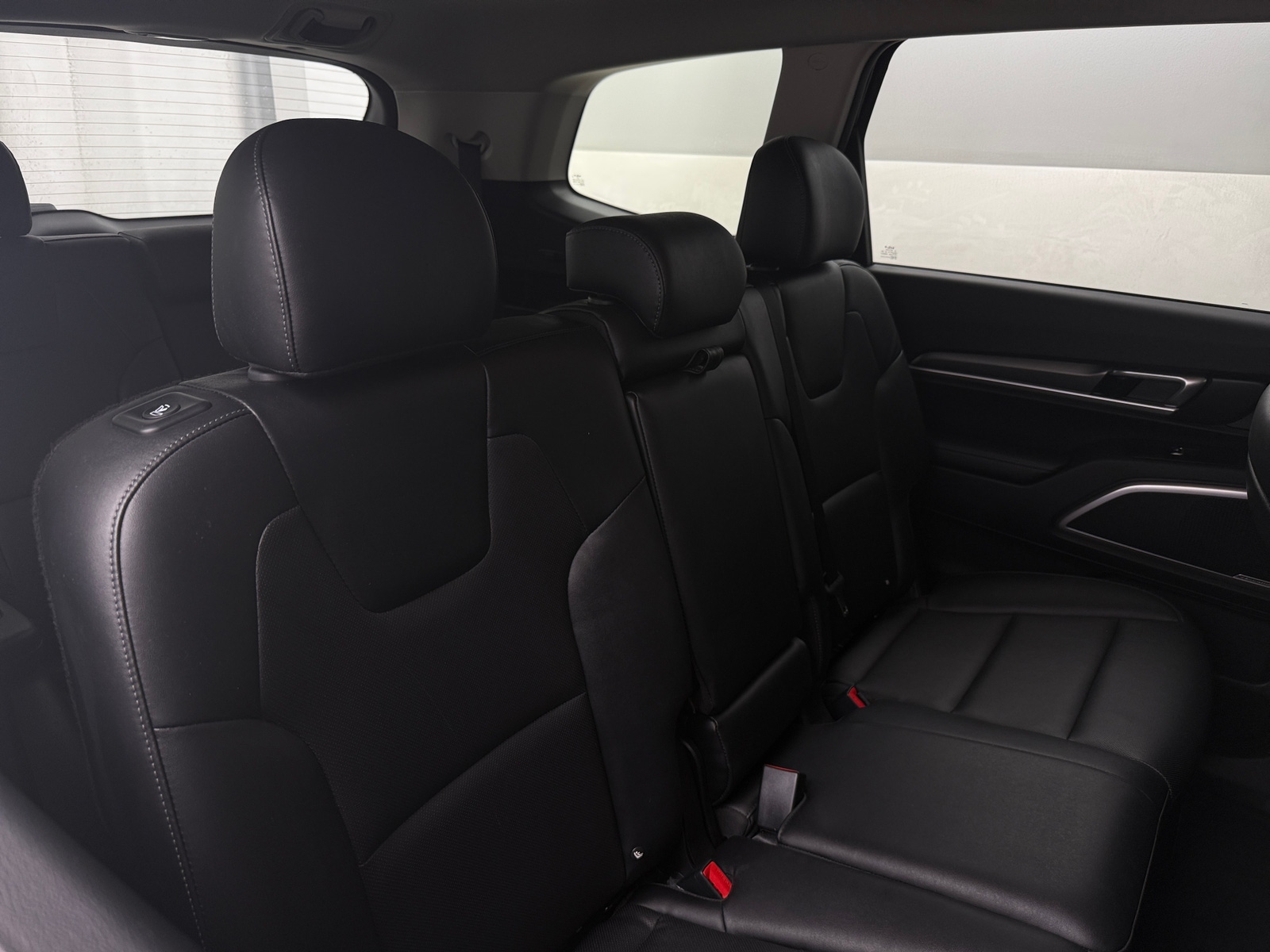 Thumbnail: 2022 Kia Telluride - 5