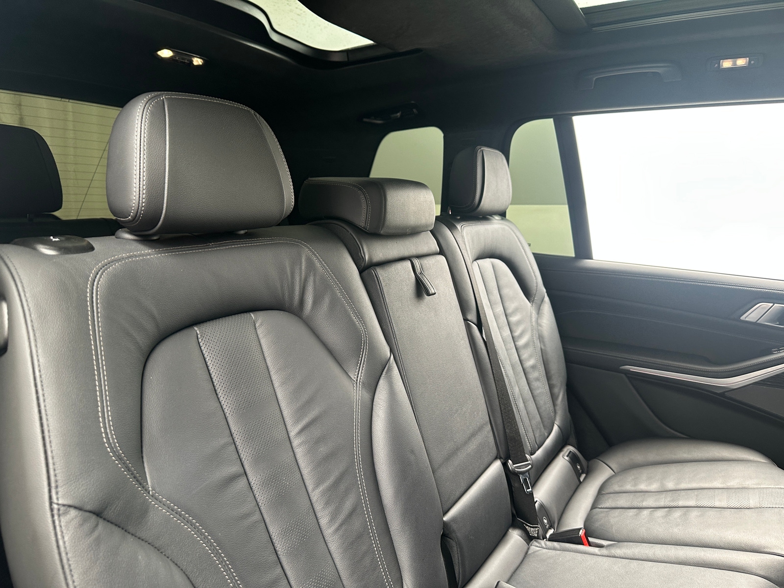 Thumbnail: 2021 BMW X7 - 5