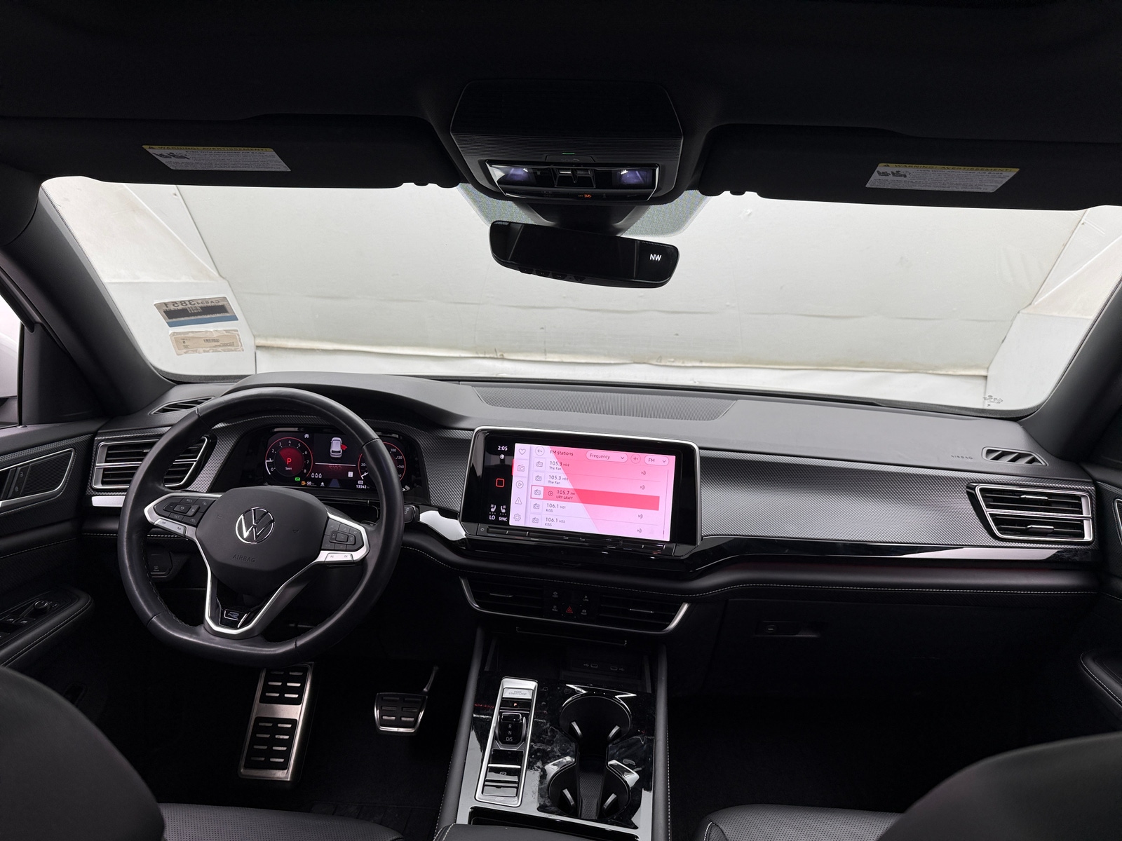 Thumbnail: 2024 Volkswagen Atlas - 3