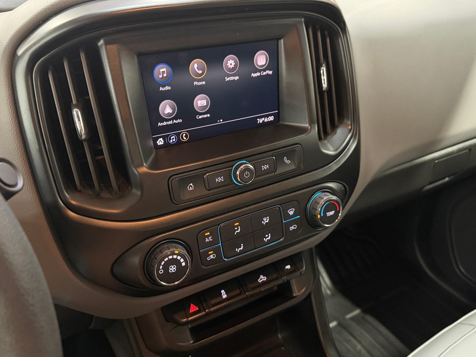 Thumbnail: 2021 Chevrolet Colorado - 4