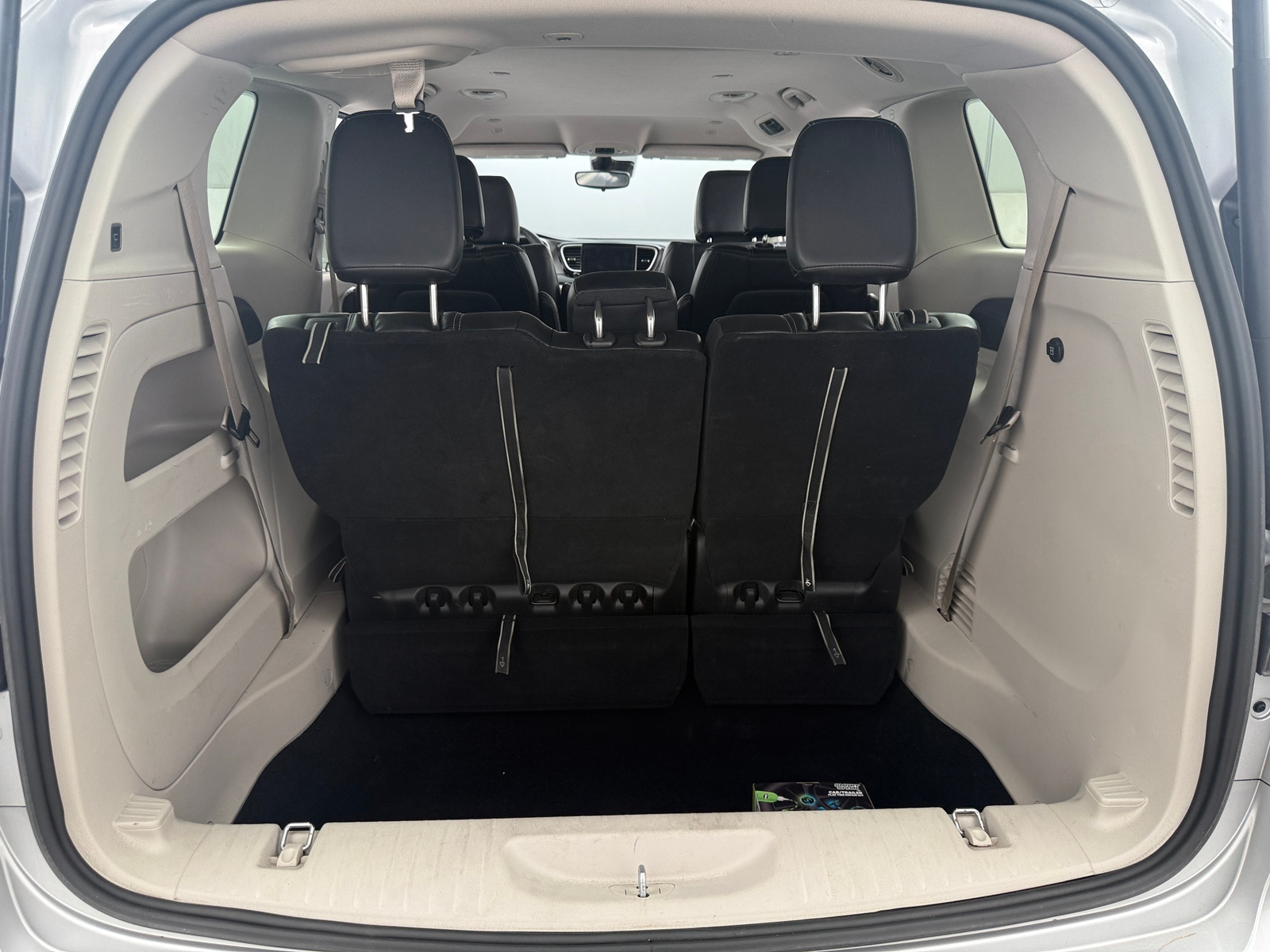 Thumbnail: 2024 Chrysler Pacifica - 6