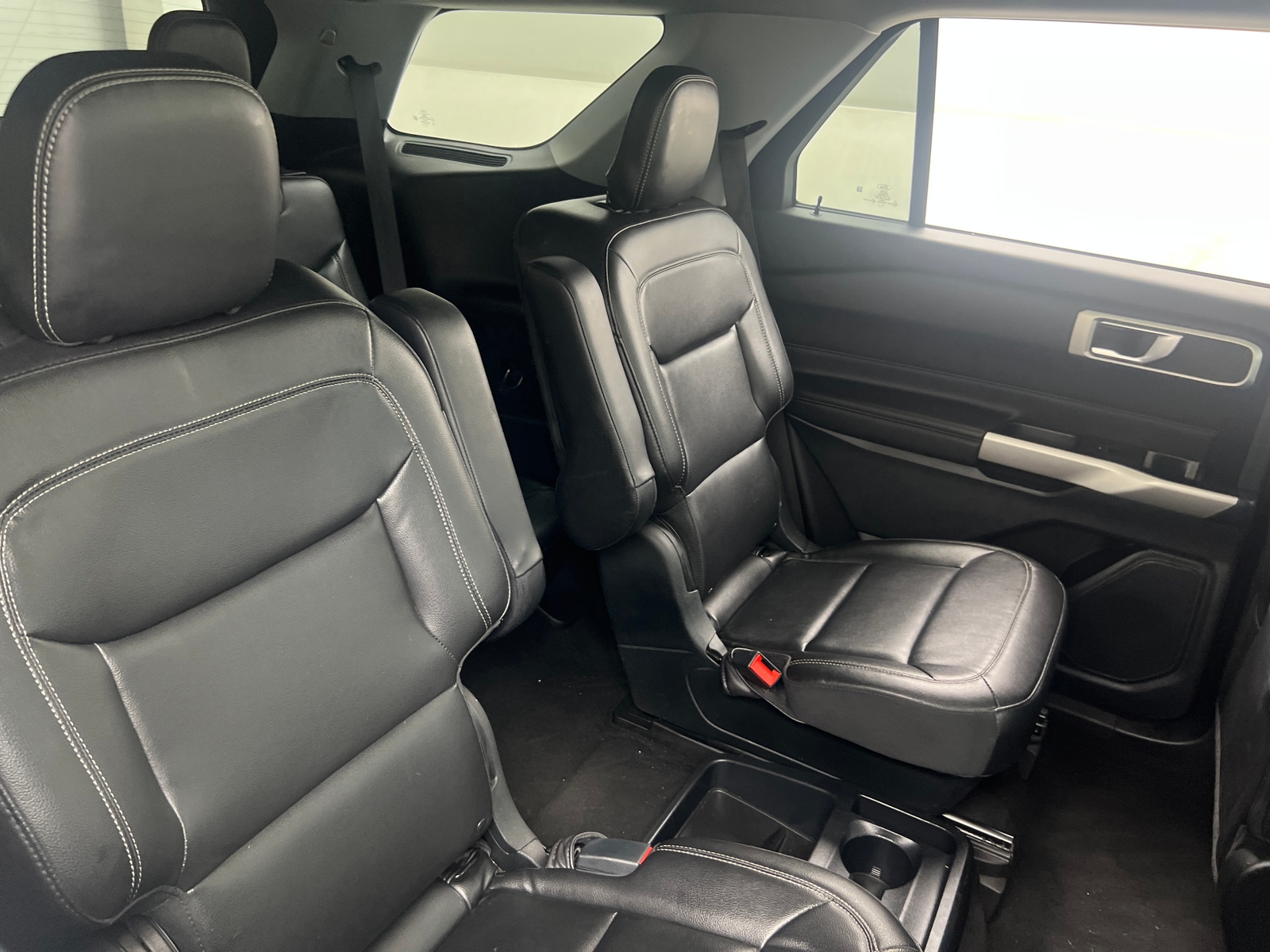 Thumbnail: 2021 Ford Explorer - 5