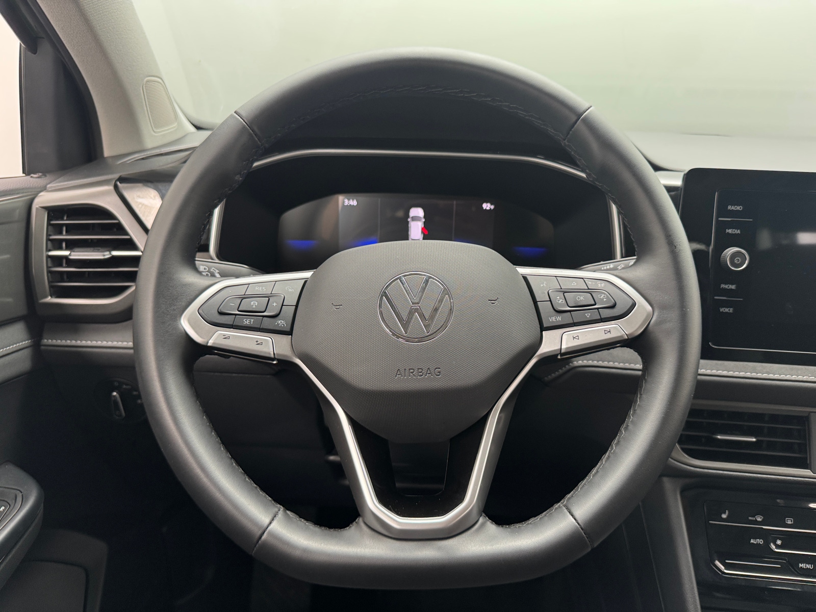 Thumbnail: 2025 Volkswagen Taos - 5