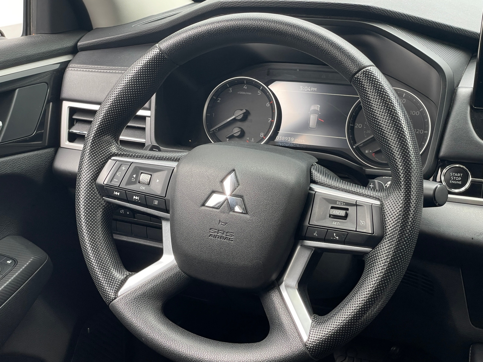 Thumbnail: 2025 Mitsubishi Outlander - 5