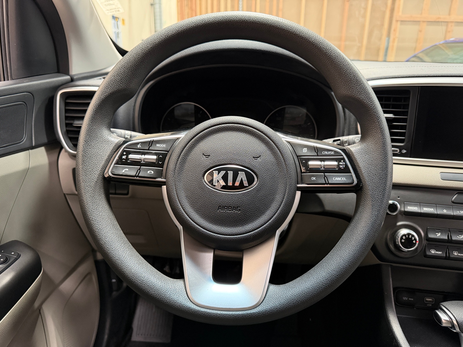 Thumbnail: 2022 Kia Sportage - 5
