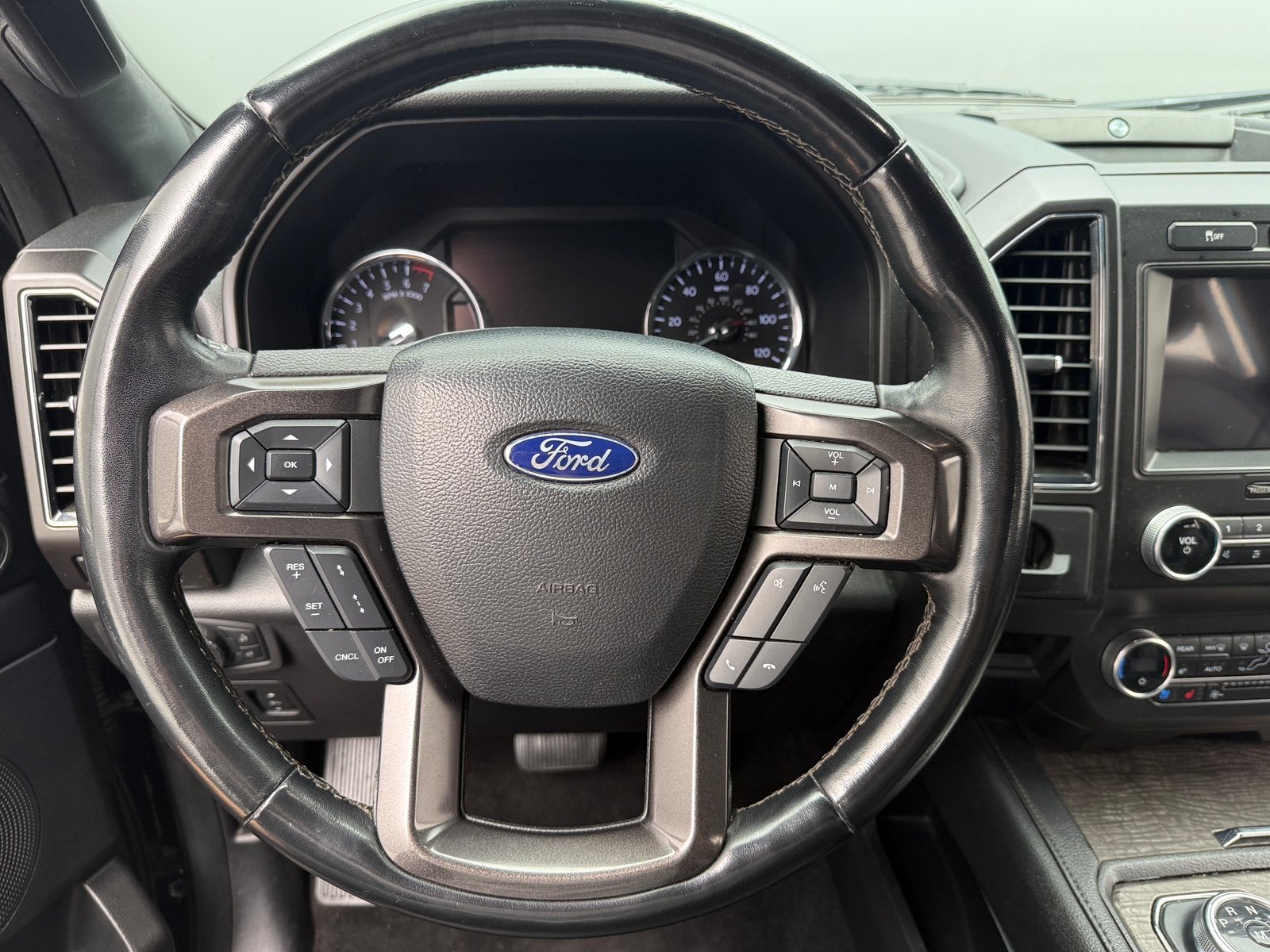 Thumbnail: 2021 Ford Expedition - 4