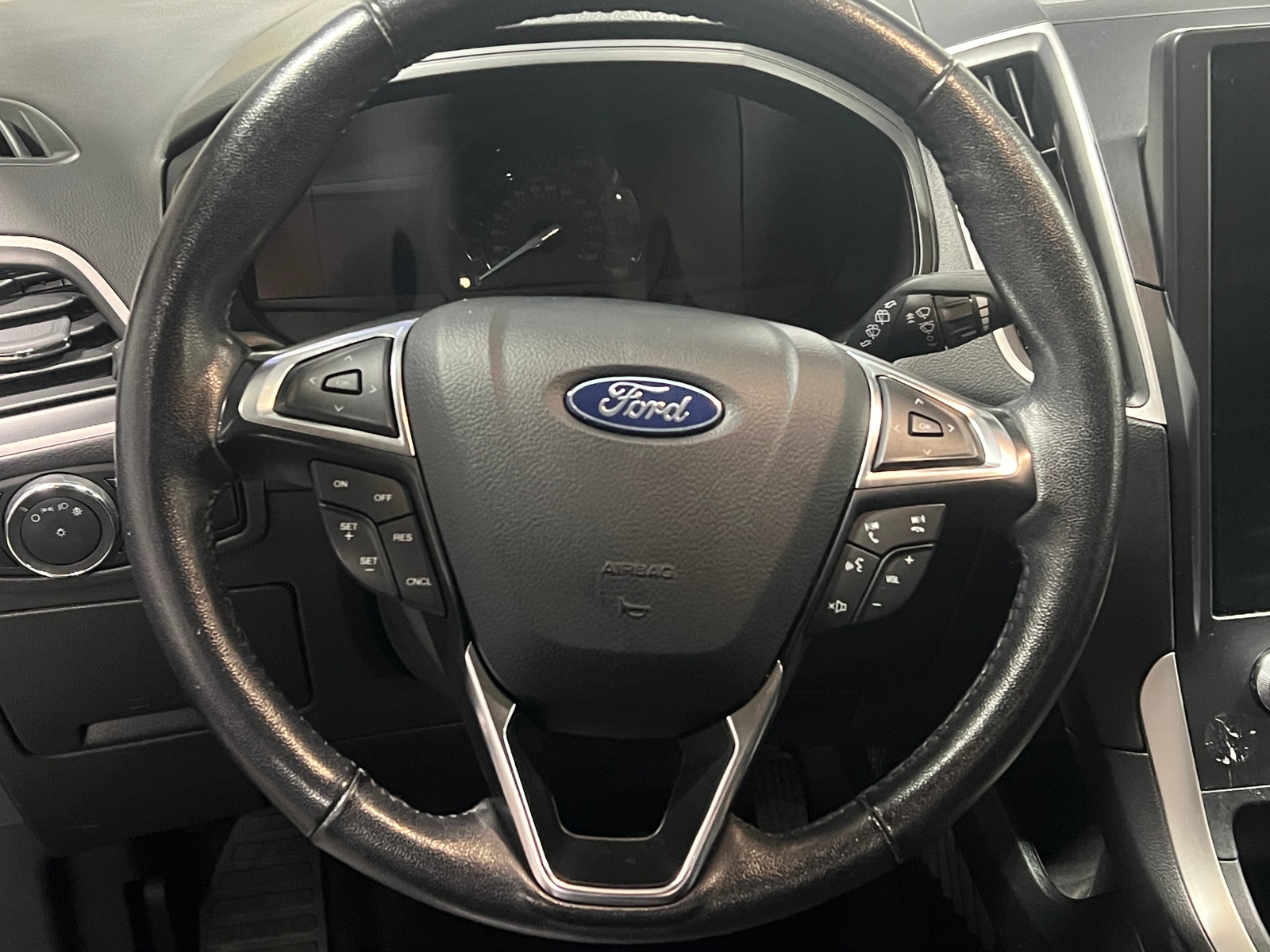 Thumbnail: 2024 Ford Edge - 4