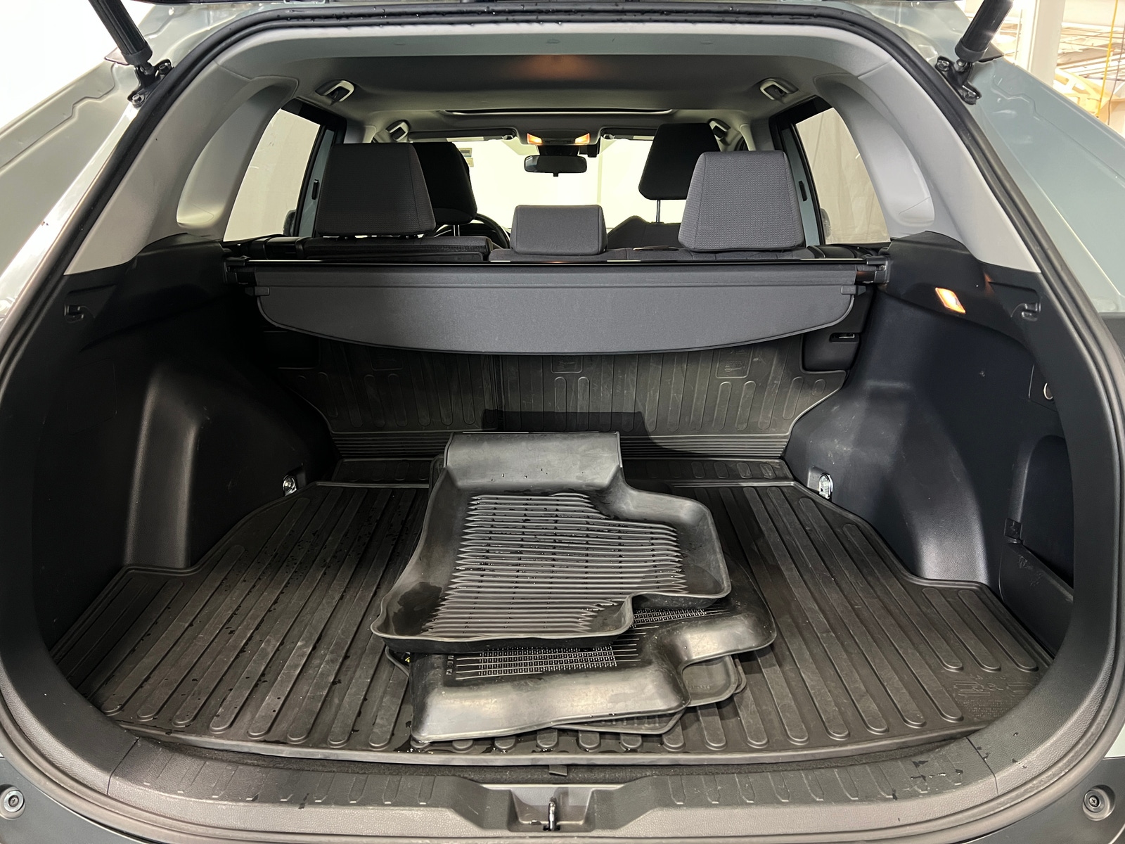 Thumbnail: 2019 Toyota RAV4 - 7