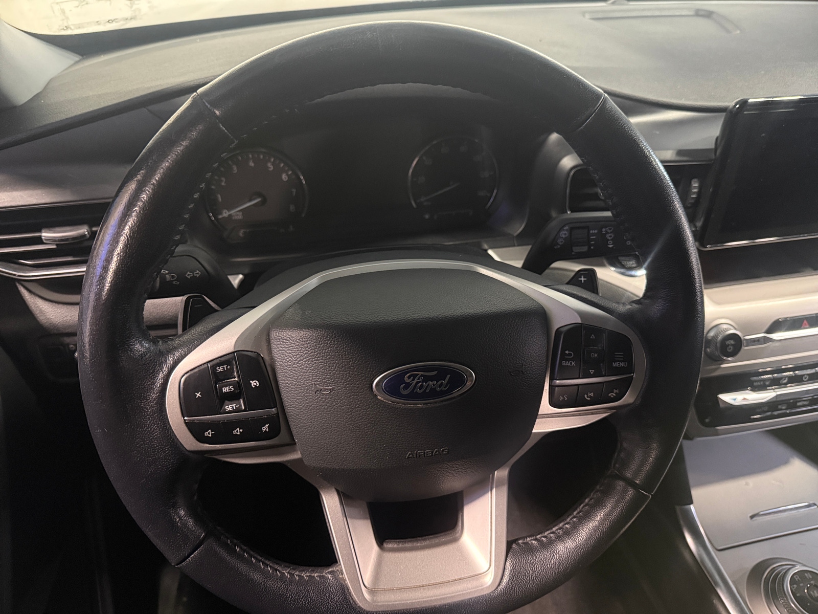 Thumbnail: 2021 Ford Explorer - 4