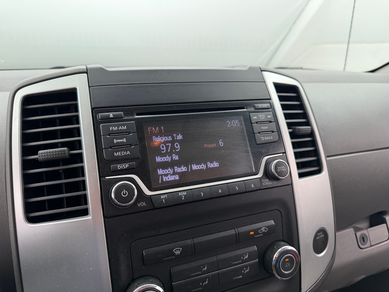 Thumbnail: 2016 Nissan Frontier - 4