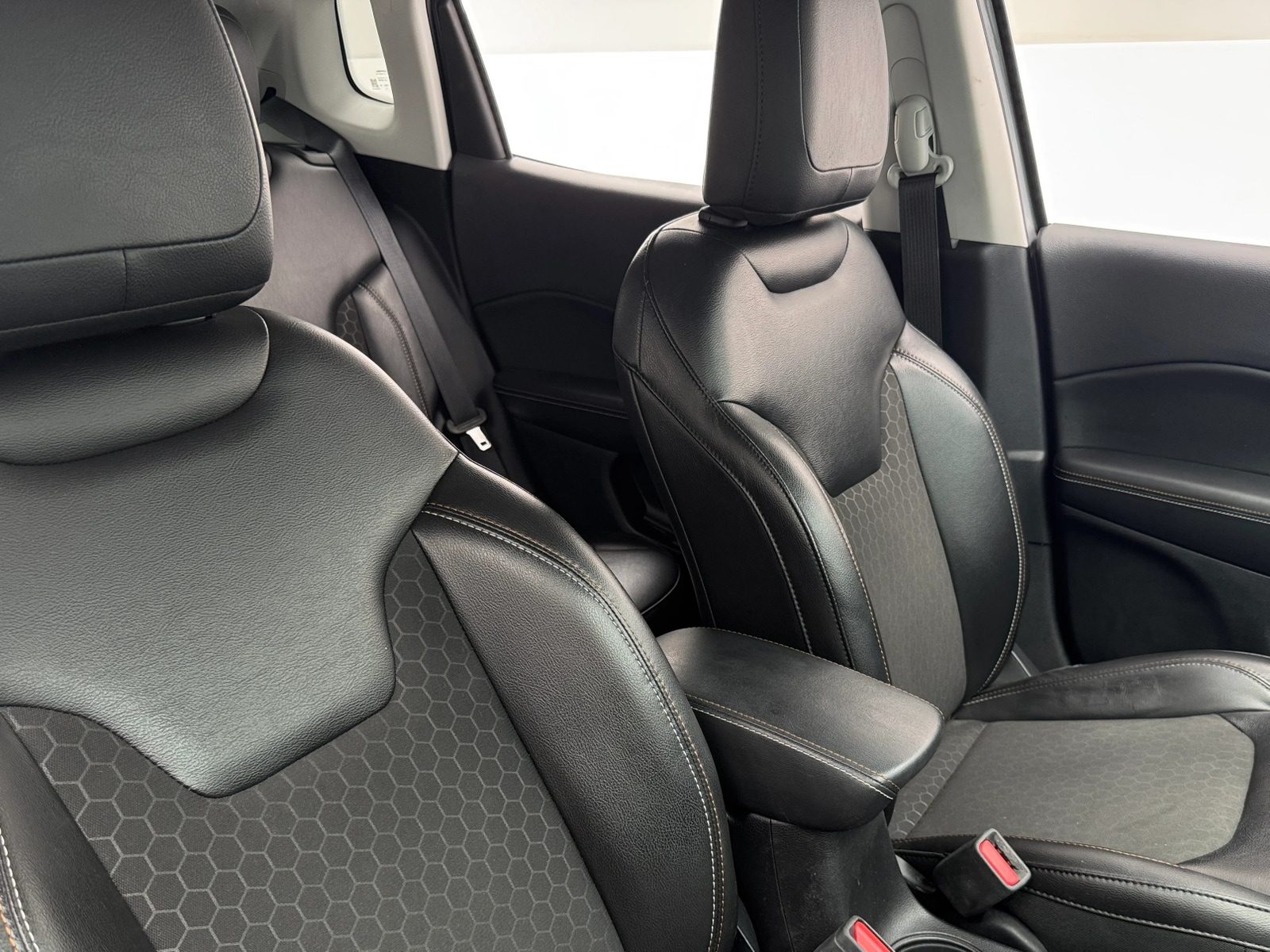 Thumbnail: 2018 Jeep Compass - 2
