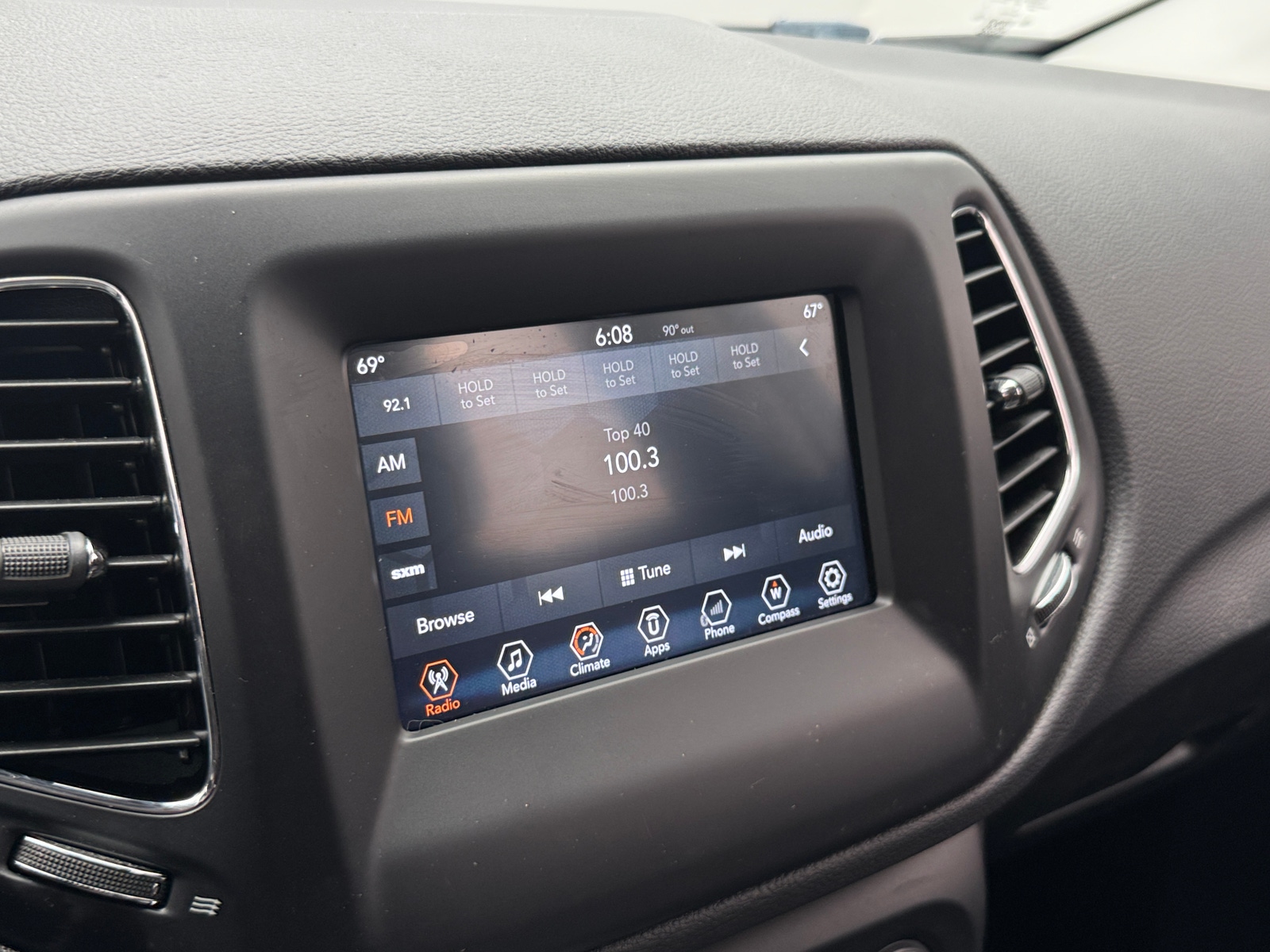 Thumbnail: 2018 Jeep Compass - 4