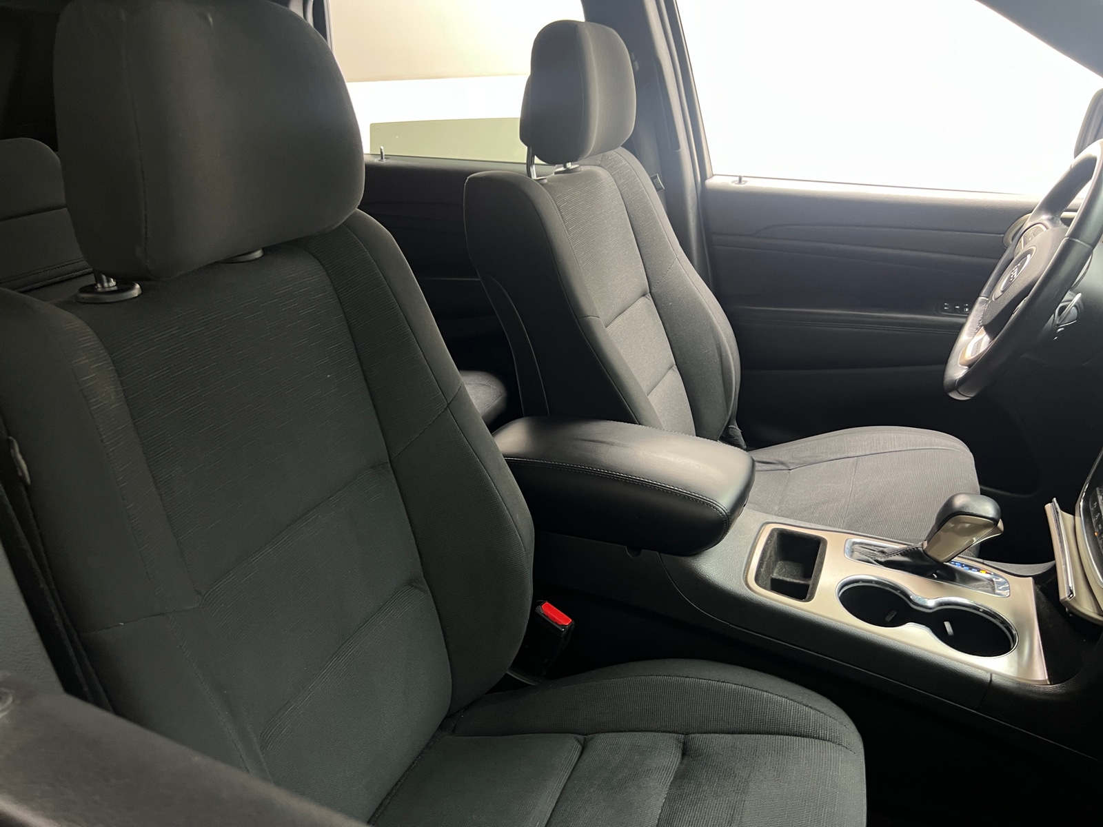 Thumbnail: 2017 Jeep Grand Cherokee - 2