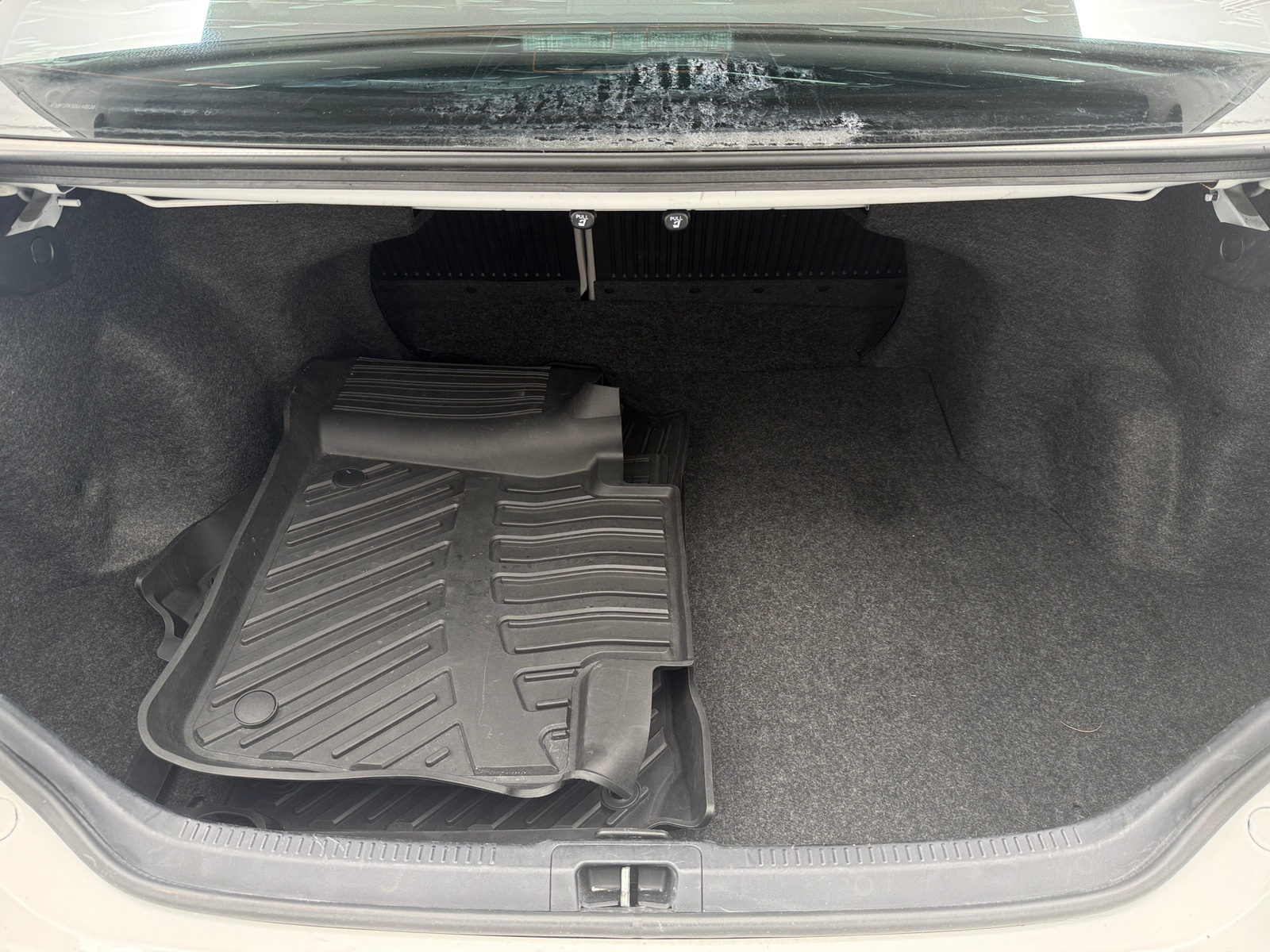 Thumbnail: 2016 Toyota Camry - 7